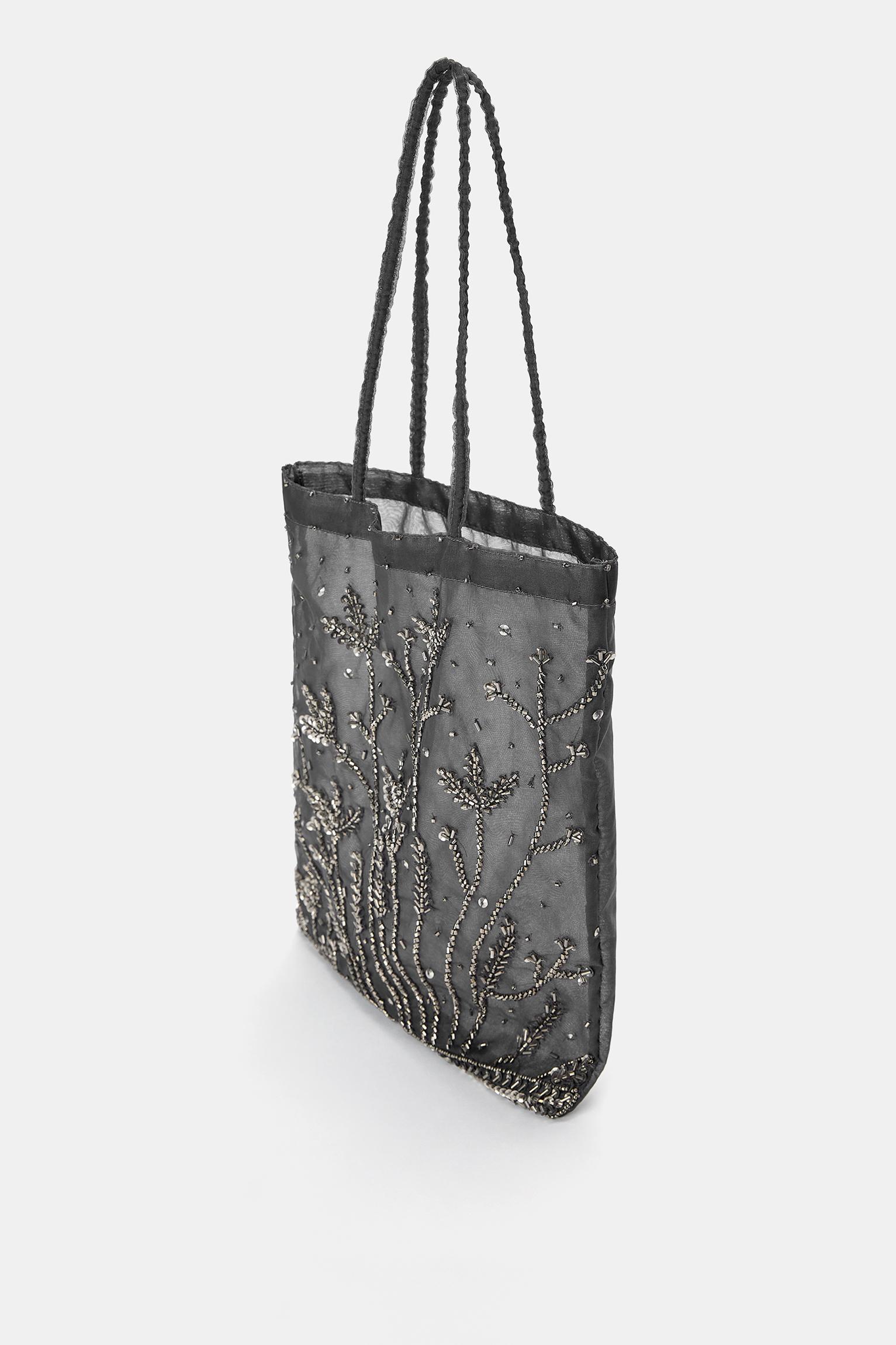 Beaded bag Product Image