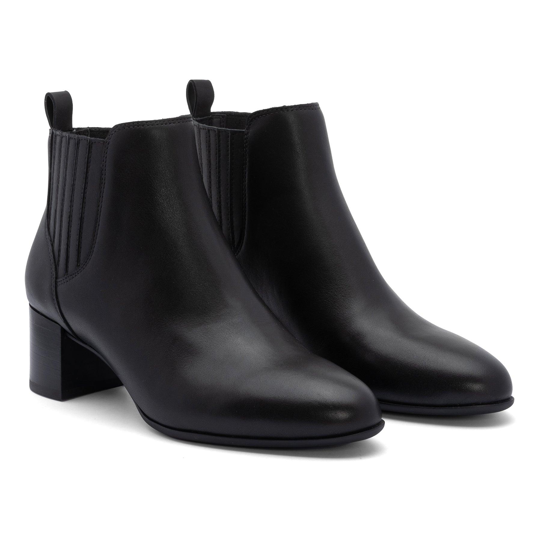 Plaza Chelsea Metatarsal Female Product Image