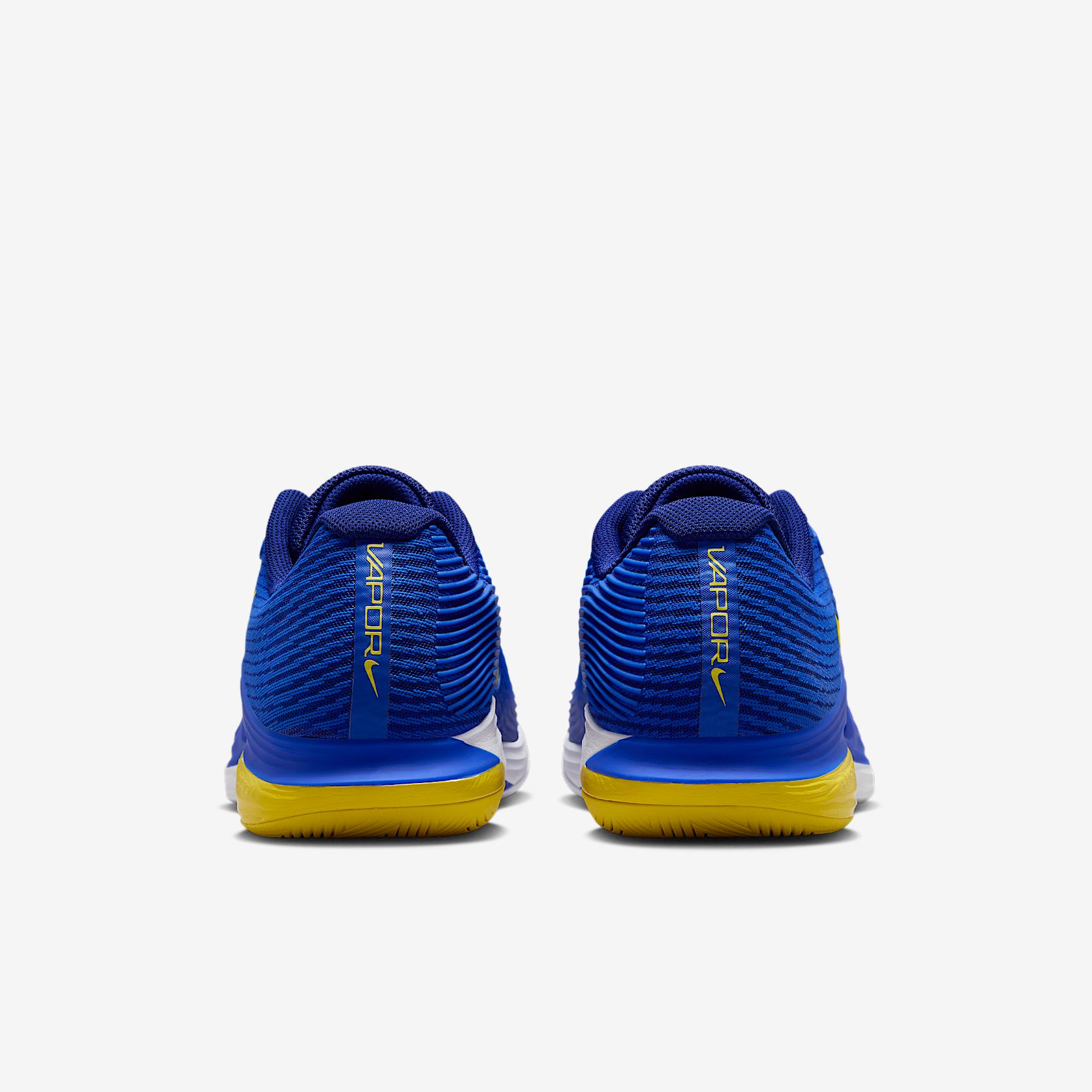 Nike Men's Vapor 12 Hard Court Tennis Shoes Product Image