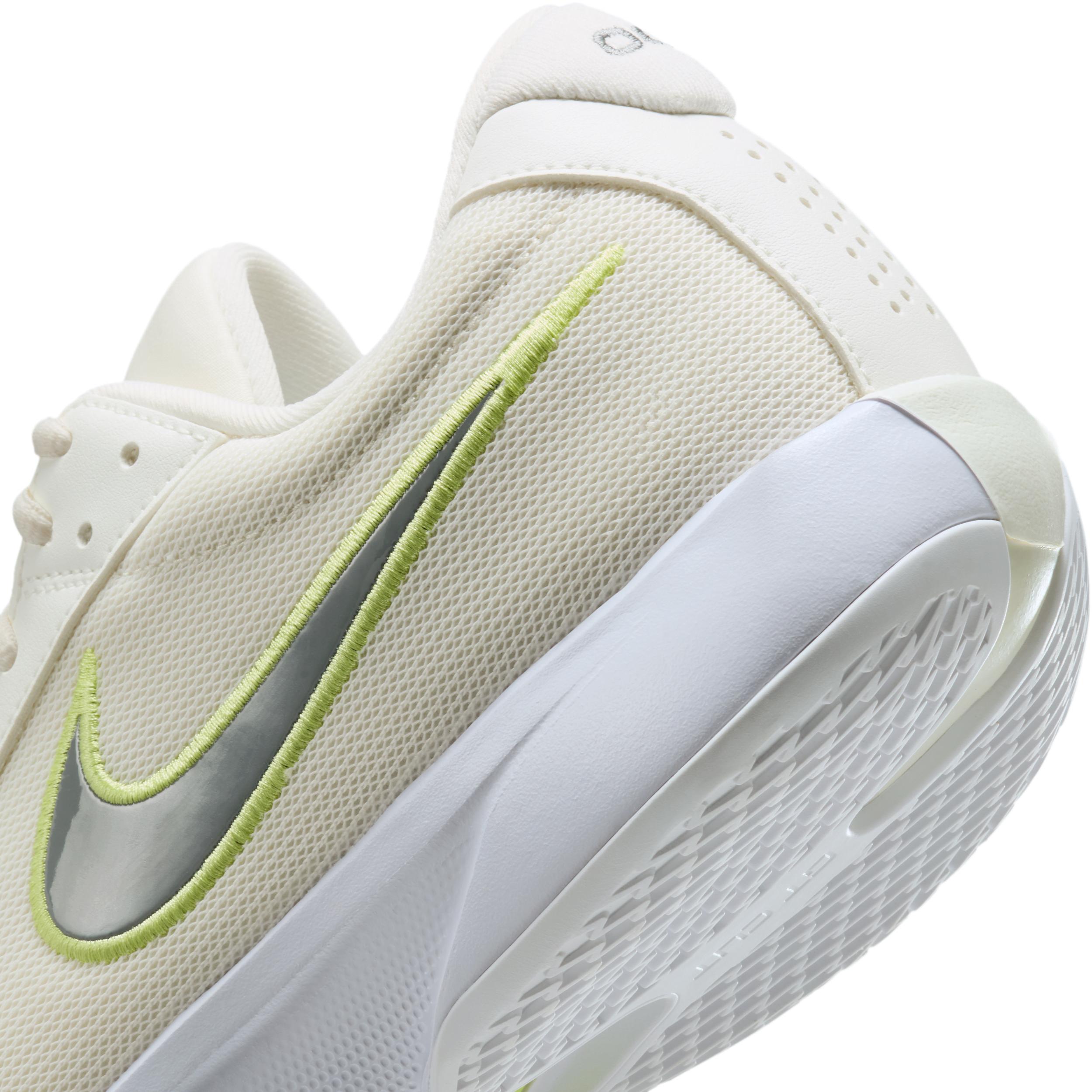 Nike Mens G.T. Cut Academy Basketball Shoes | FB2599-106 Product Image