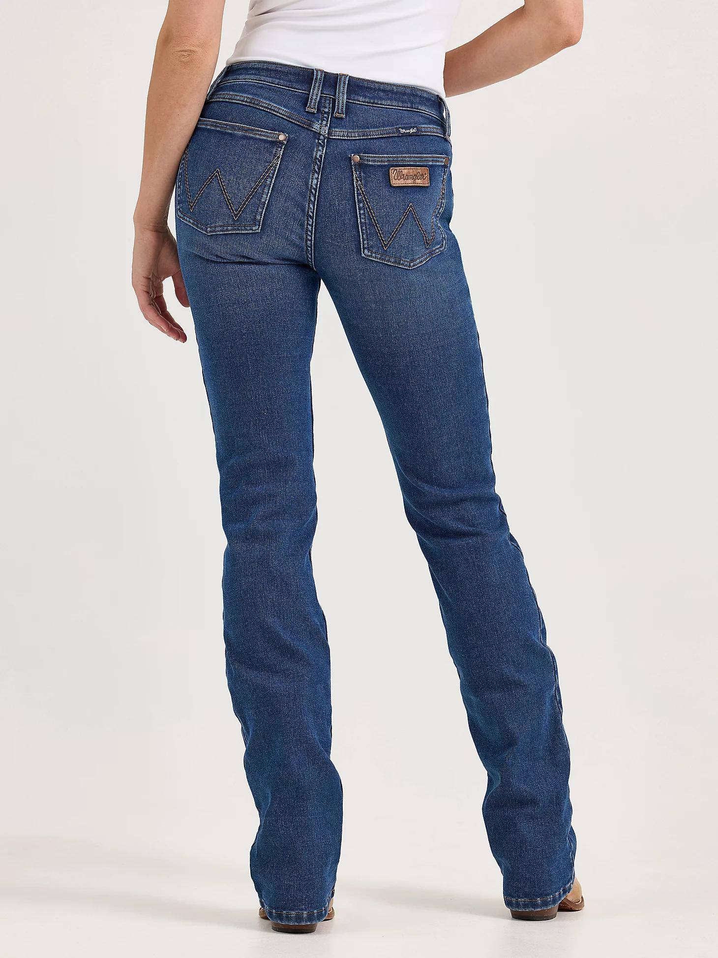 Women's Wrangler Retro® Mae Warmth Bootcut Jean in Brynn Product Image