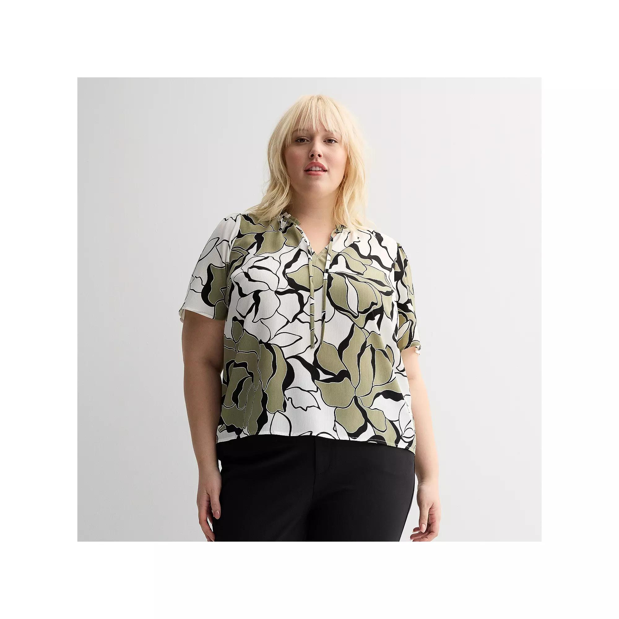 Plus Size Nine West Short Sleeve Front Tie Top, Women's, Size: 2XL, Green Crystal Bloom Product Image
