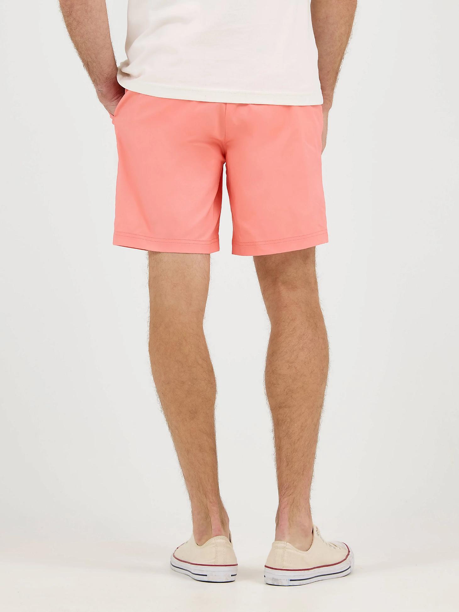 Men's Extreme Motion 7" Flat Front Short | Men's Shorts | Lee® Product Image