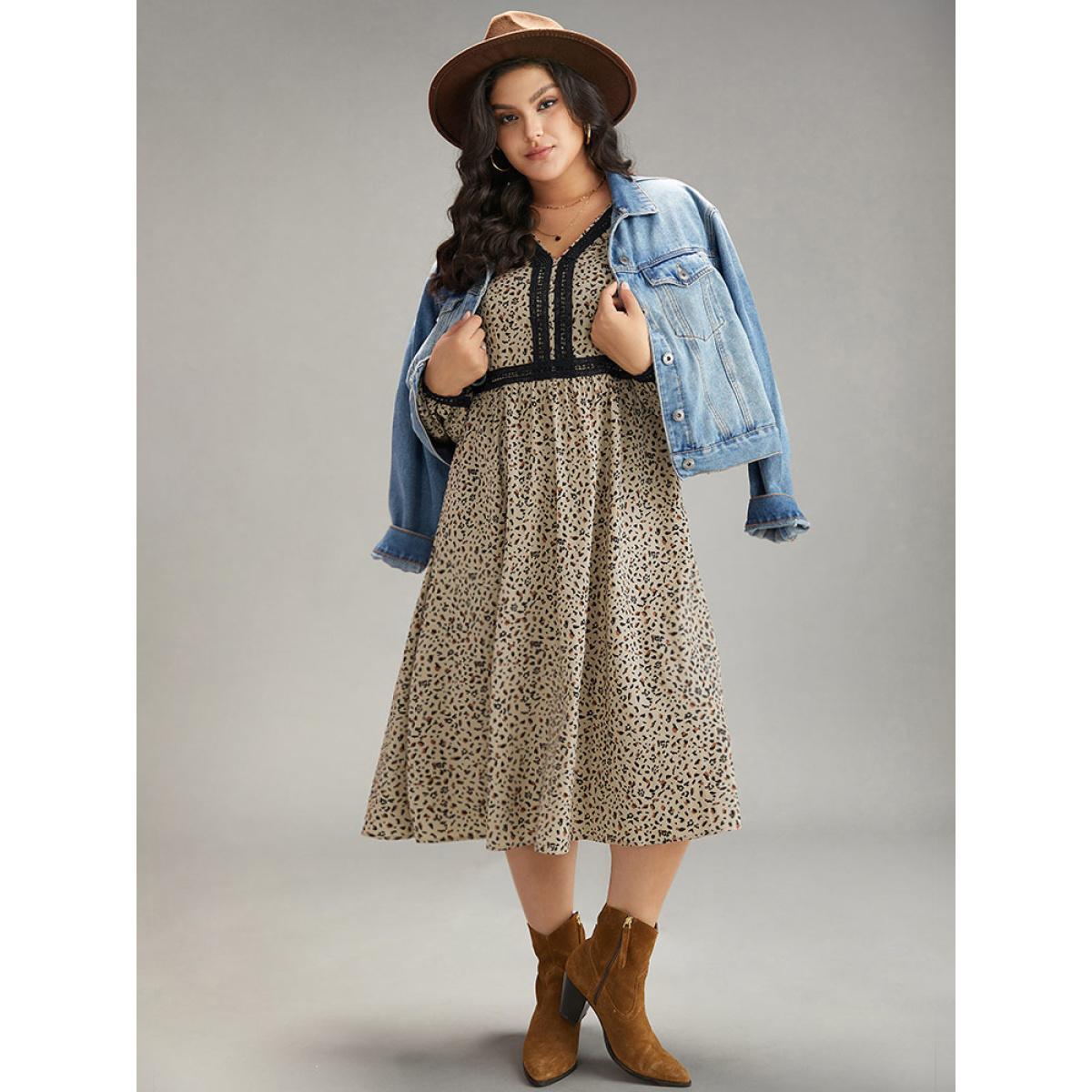 Plus Size Leopard Pocket Guipure Lace Lantern Sleeve Dress Stone Women Vacation Elastic cuffs V-neck Long Sleeve Curvy Midi Dress BloomChic 30/6X Product Image