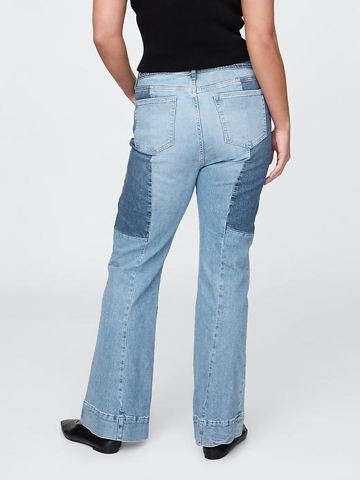 High Rise '70s Flare Jeans Product Image