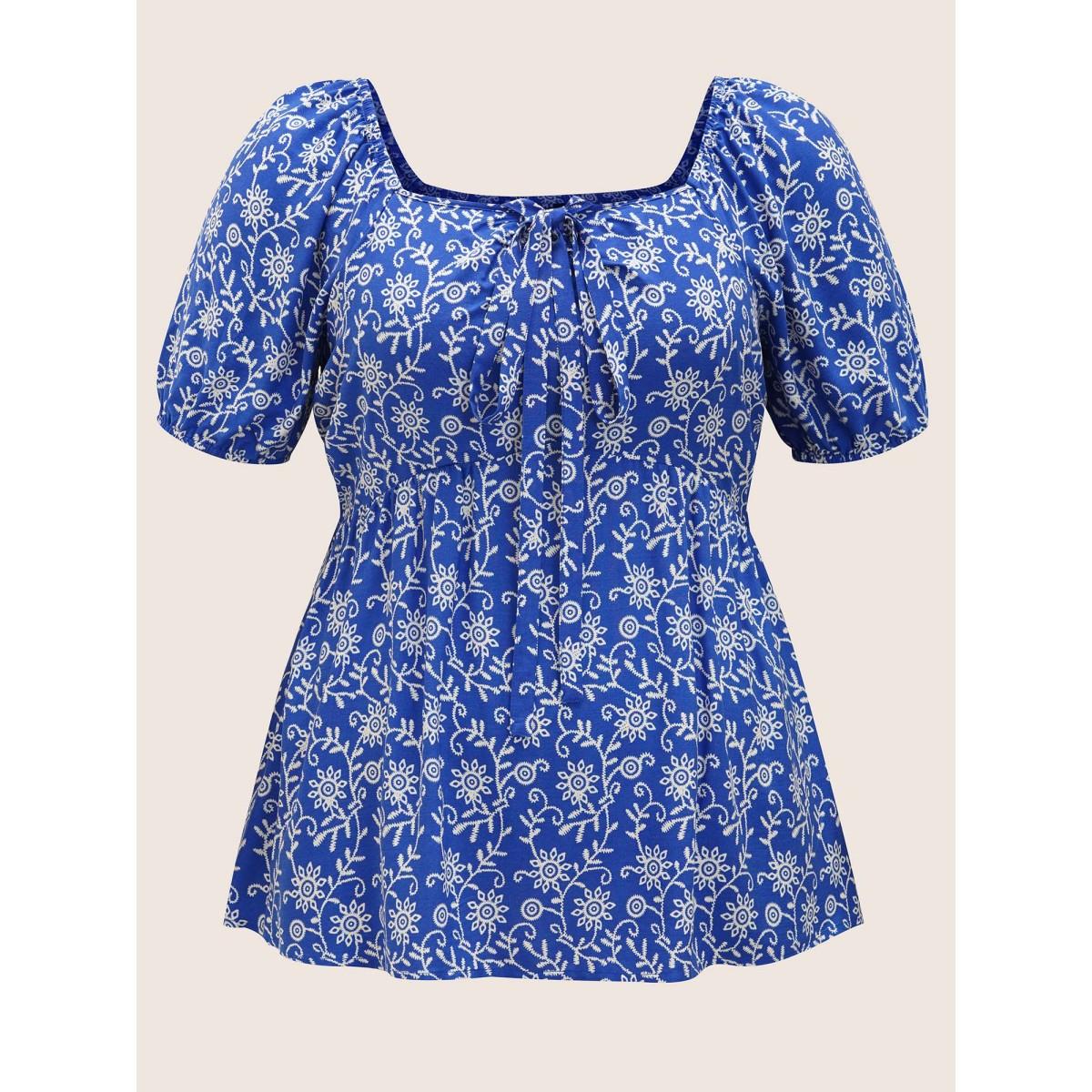 Plus Size Brightblue Bandana Print Notched Collar Lantern Sleeve Blouse Women Resort Short sleeve Notched collar Vacation Blouses BloomChic 26/4X Product Image