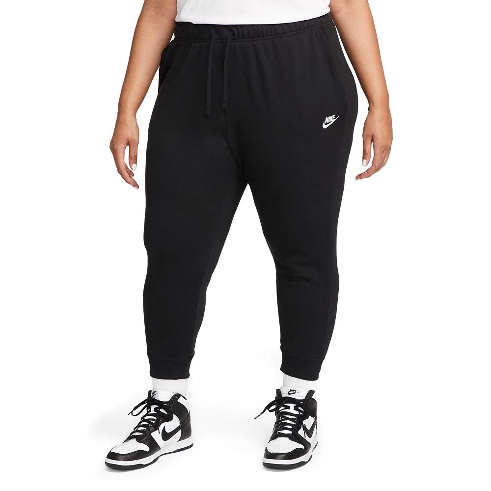Women's Nike Sportswear Club Fleece Mid-Rise Jogger Pants (Plus Size) Product Image