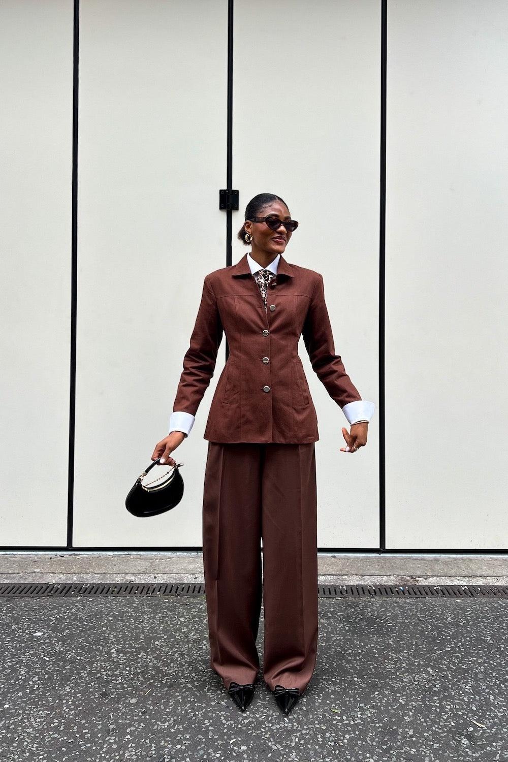 Zola Pants Chocolate Product Image