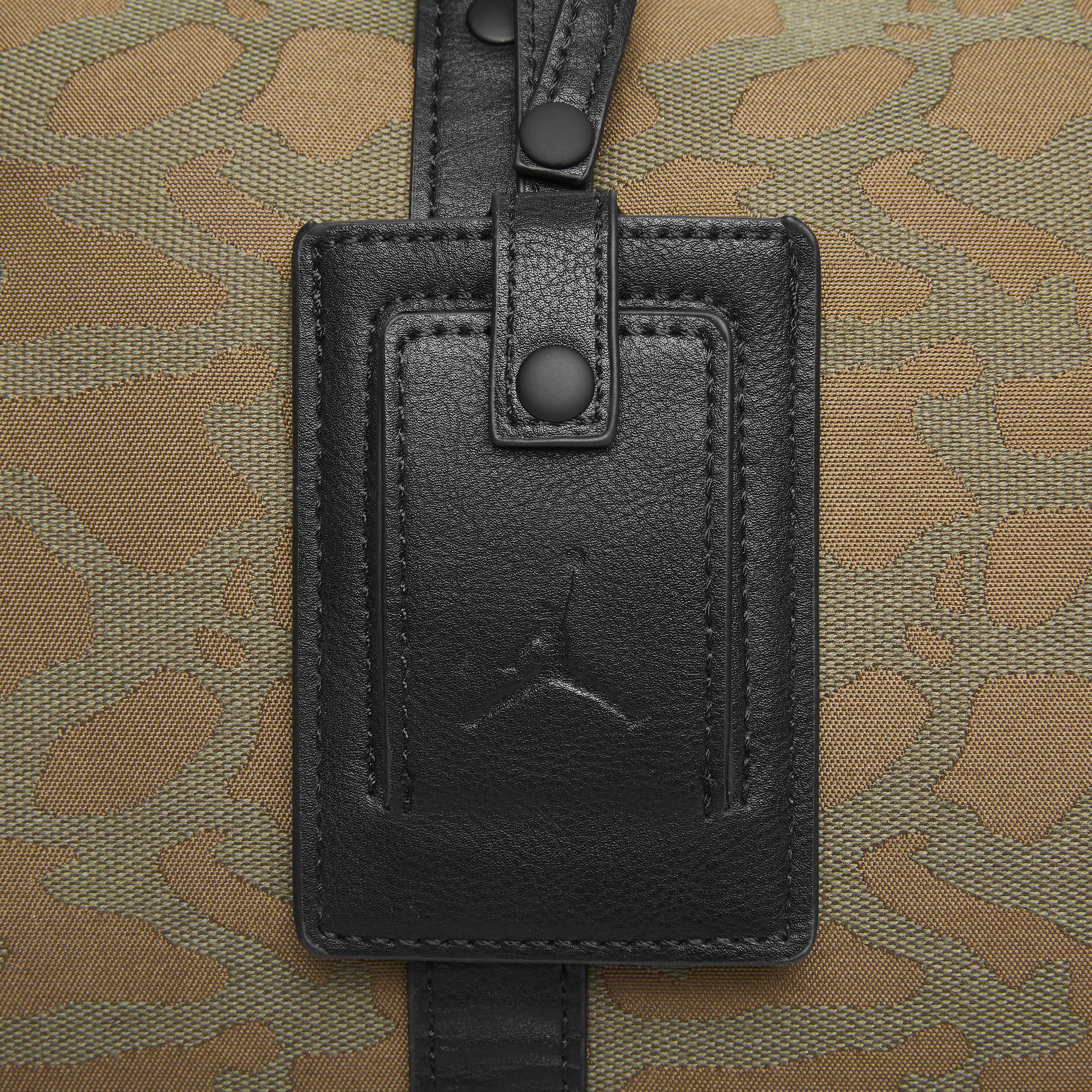 Mens Jordan Icon Duffle Bag (25L) | MM0949-G16 Product Image