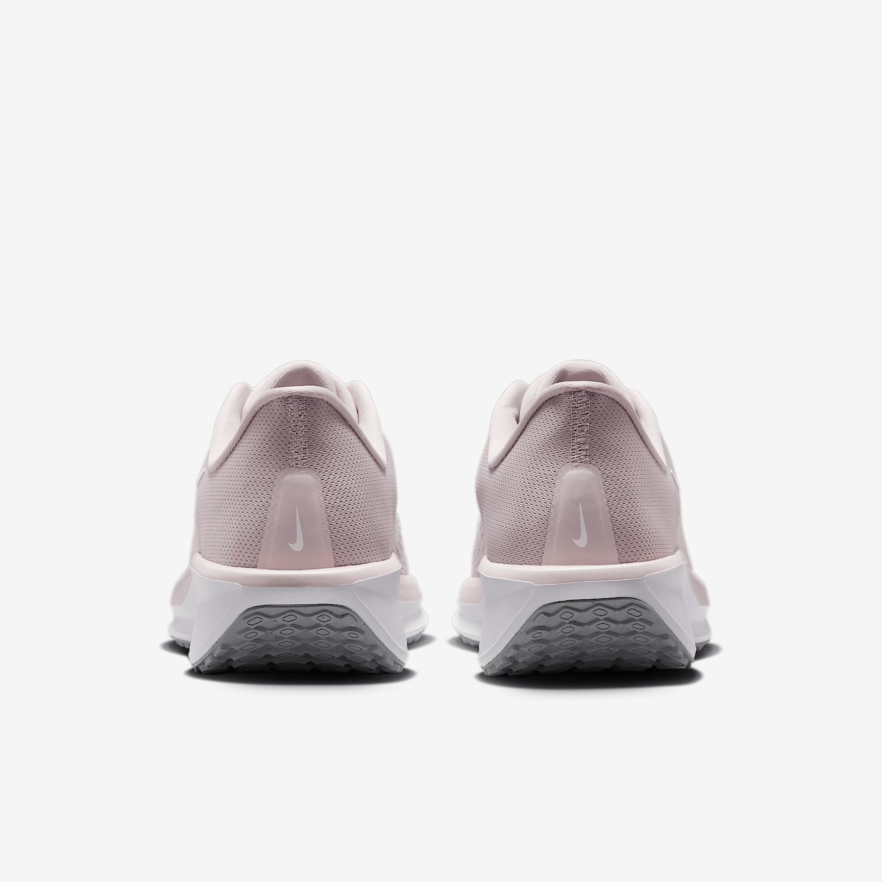 Nike Quest 6 Women's Road Running Shoes Product Image