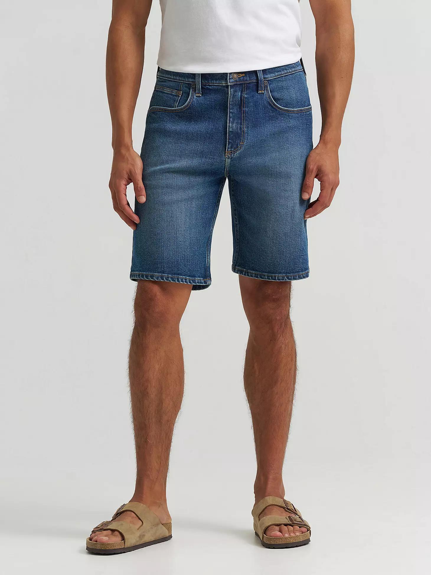 Men's Free To Stretch™ Denim Short in York Product Image