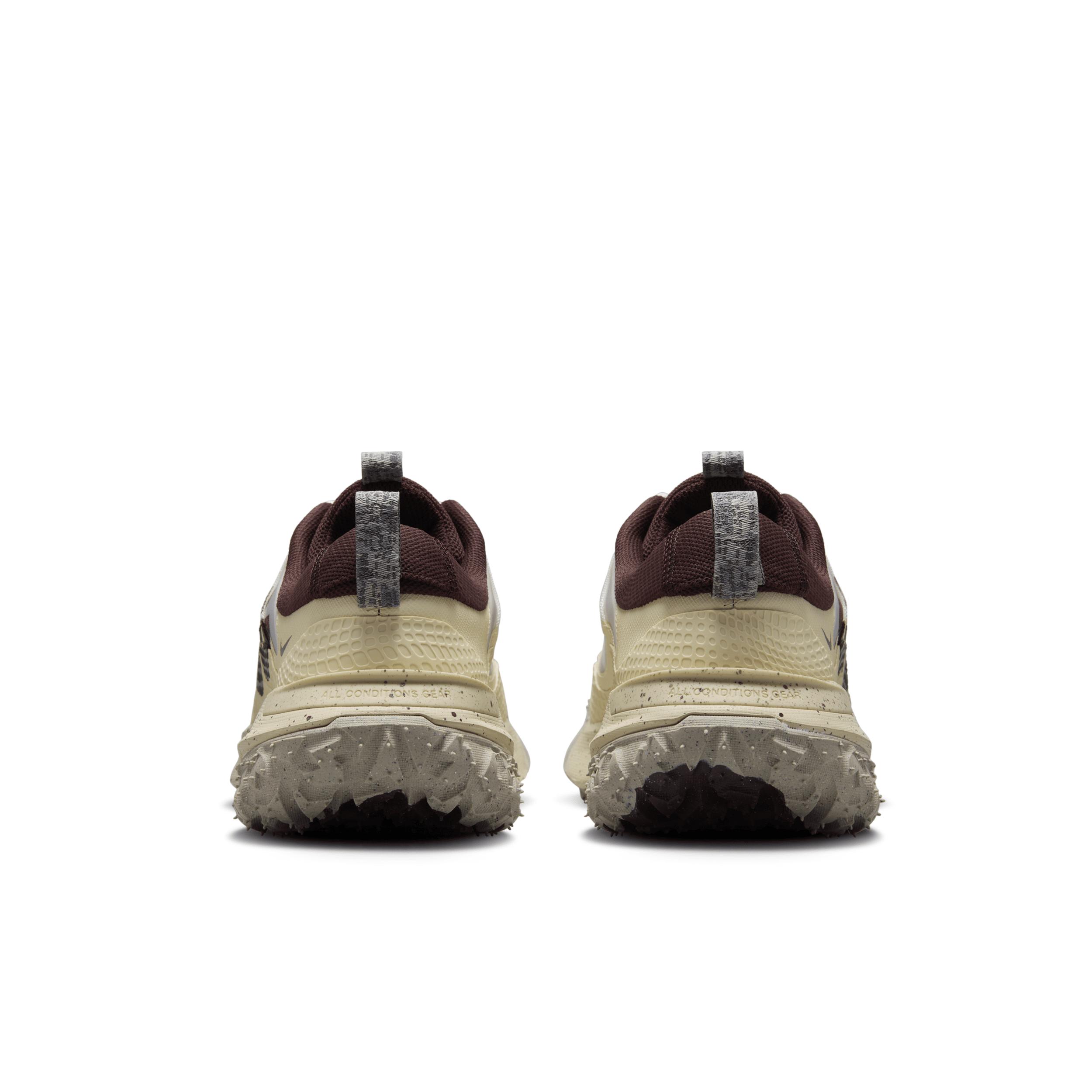 Men's Nike ACG Mountain Fly 2 Low Shoes Product Image