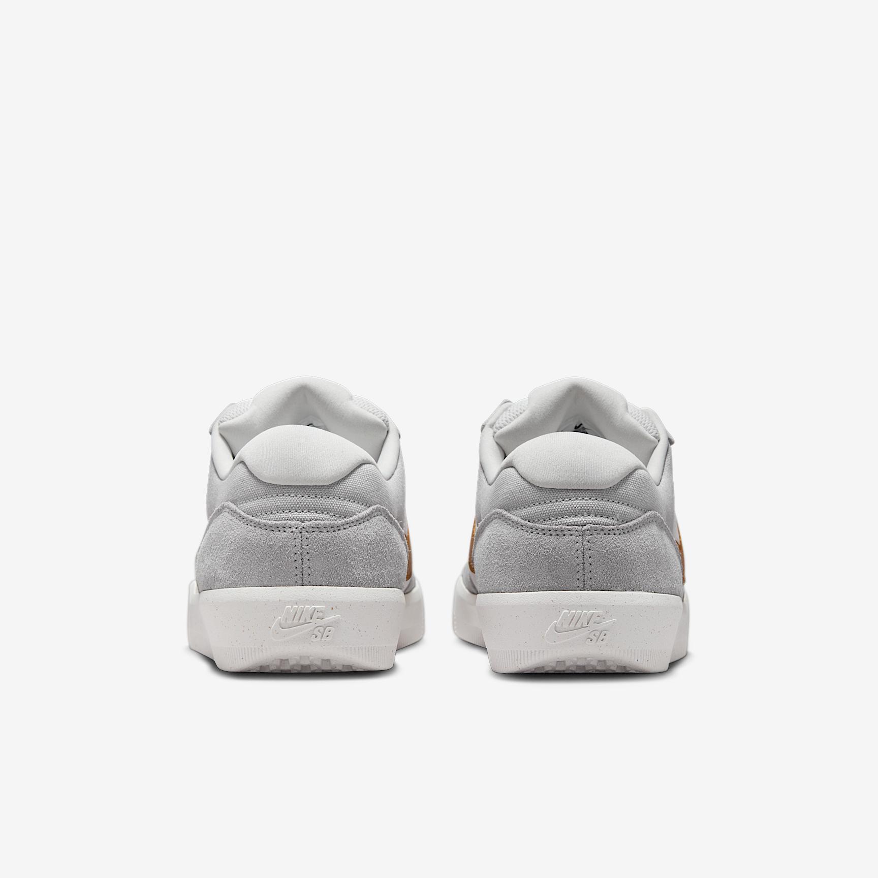 Men's Nike SB Force 58 Skate Shoes Product Image