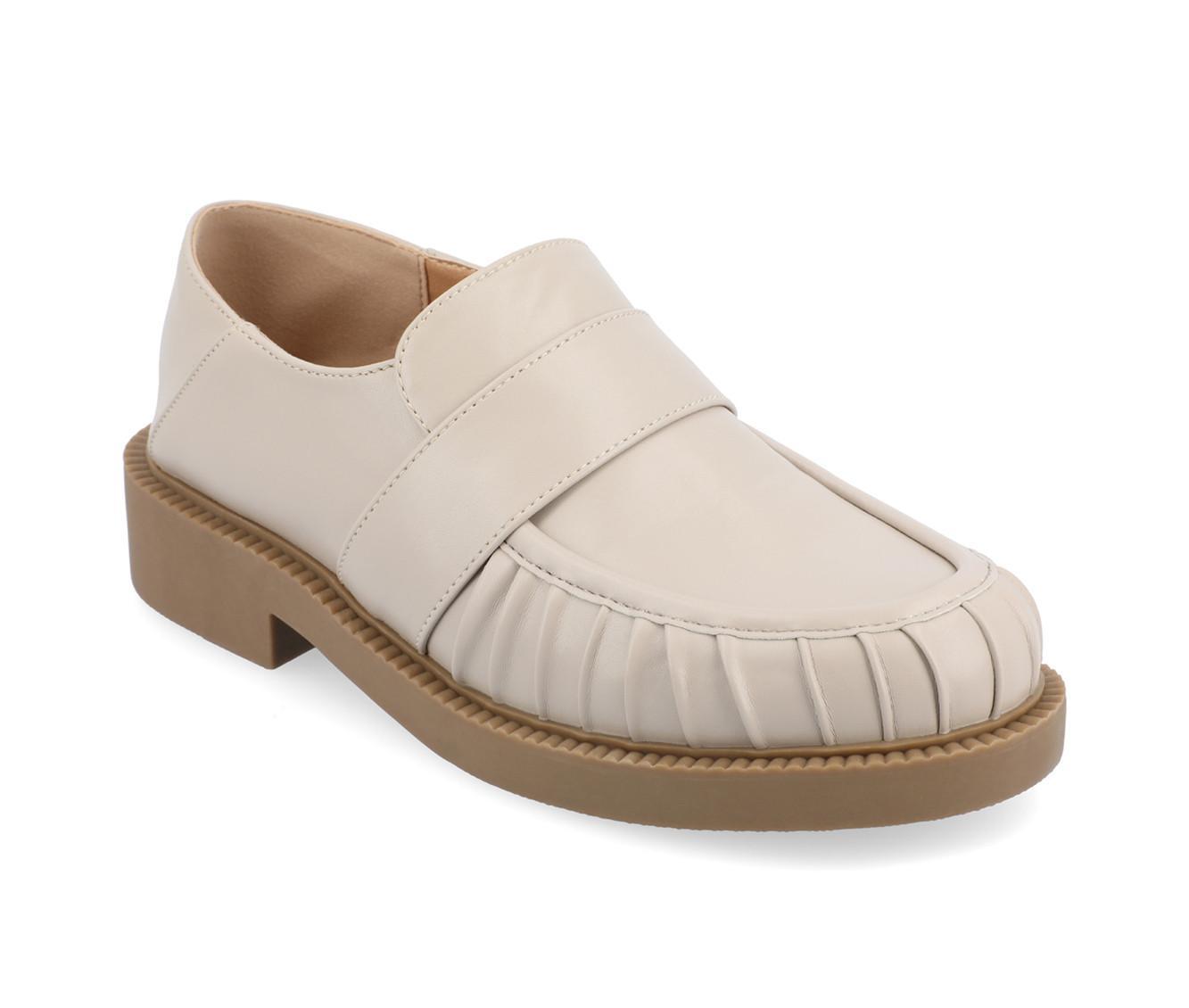 Women's Journee Collection Lakenn Loafers Product Image