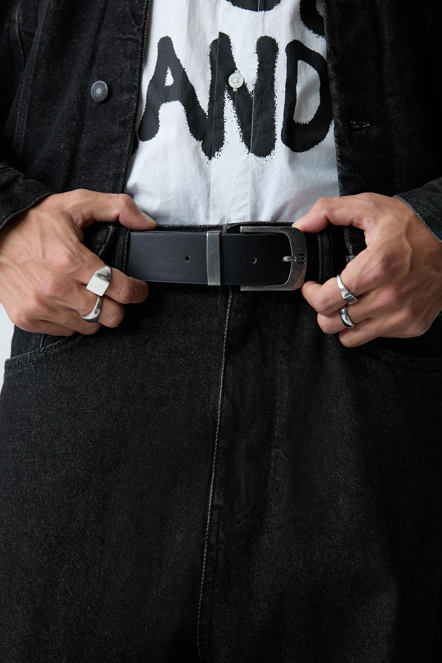 Faux leather belt Product Image