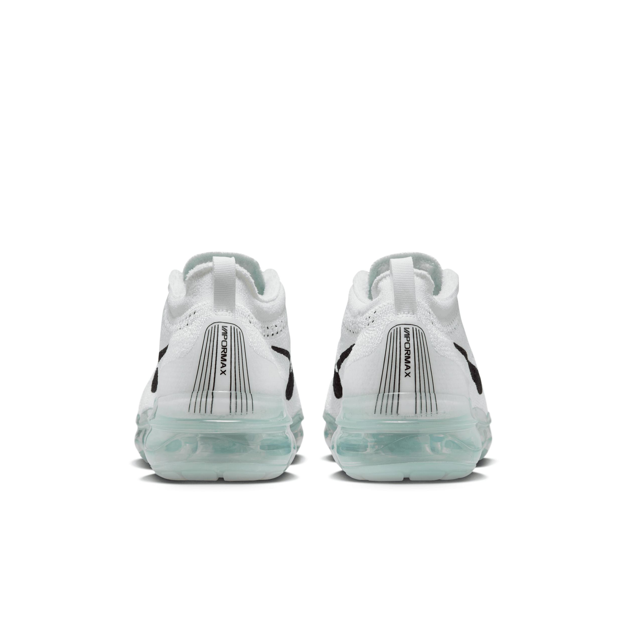 Mens Nike Air VaporMax 2023 Flyknit Running Shoes Product Image