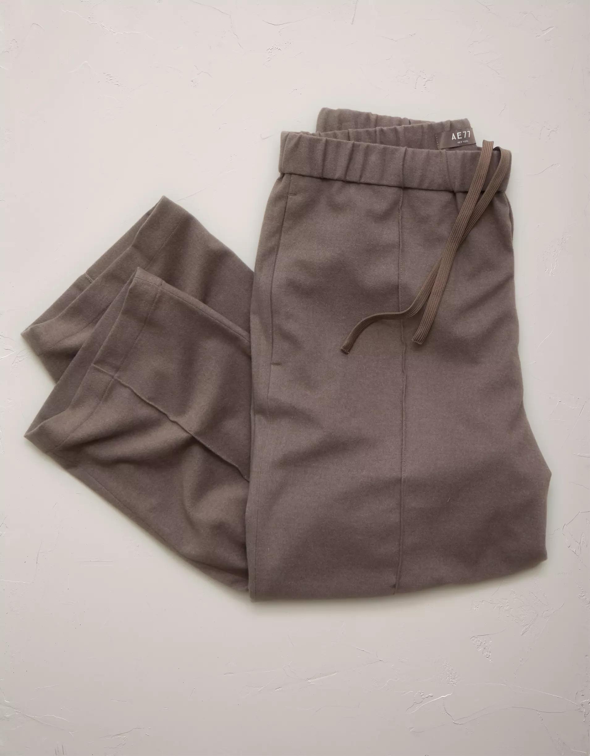 AE77 Premium Loose Trouser Product Image