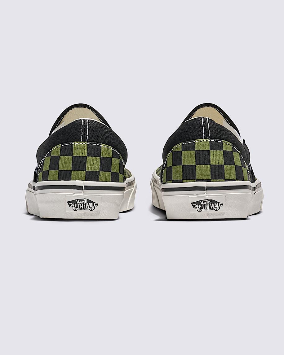 Classic Slip-On Shoe in Black / Loden Green| Vans US Product Image