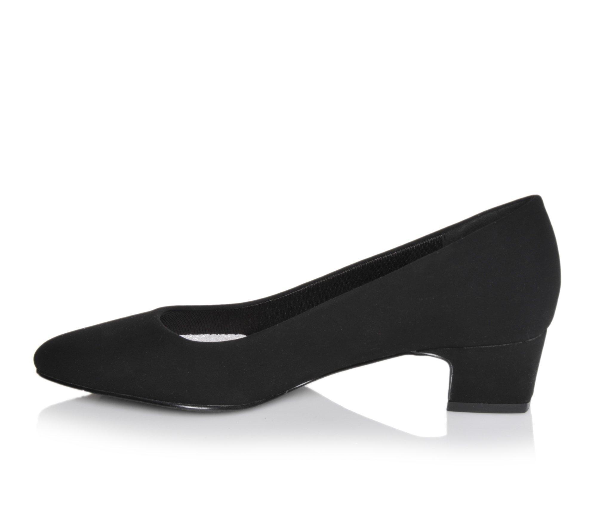 Women's Easy Street Prim Pumps Product Image