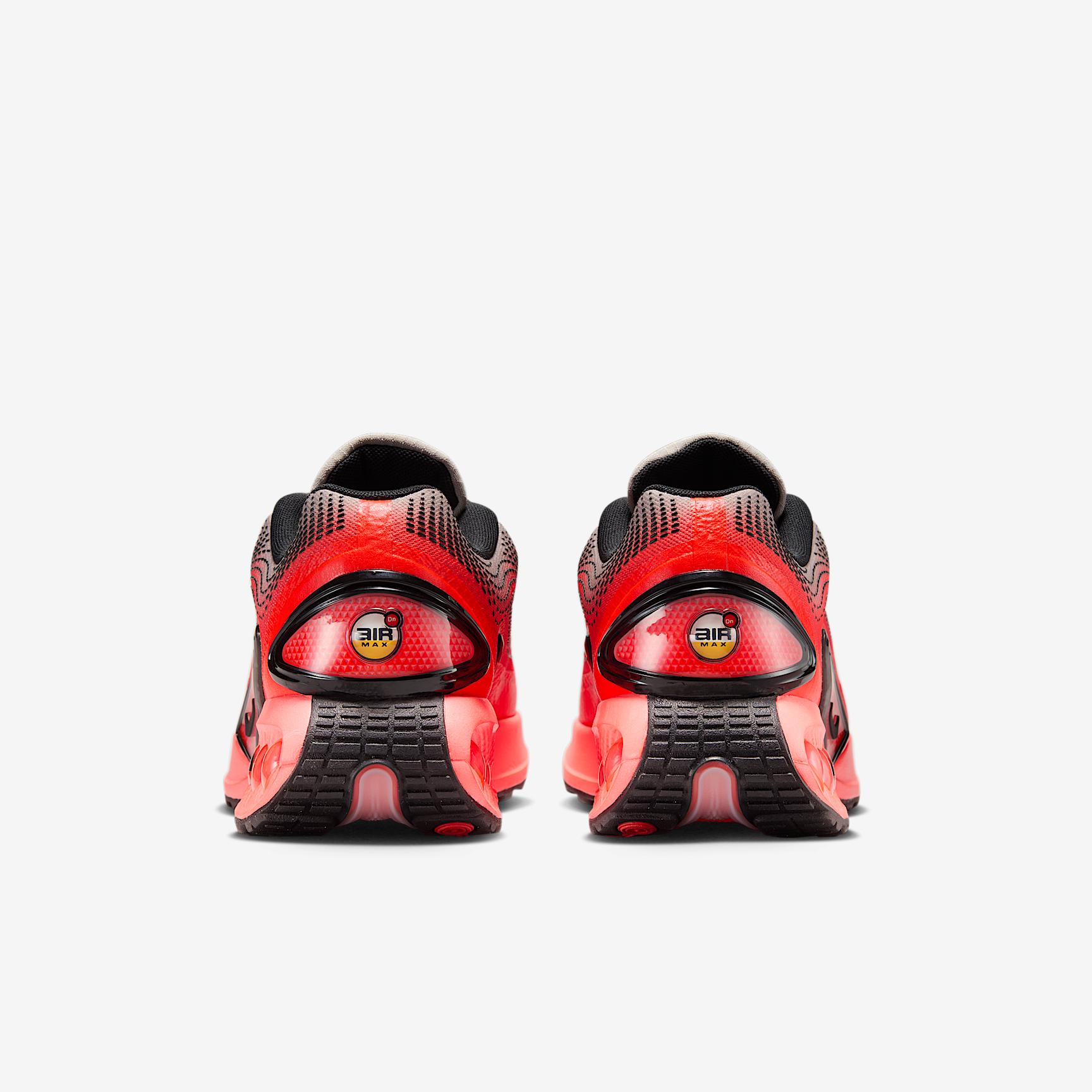 Nike Mens Air Max Dn SE Shoes | HF5531-500 Product Image