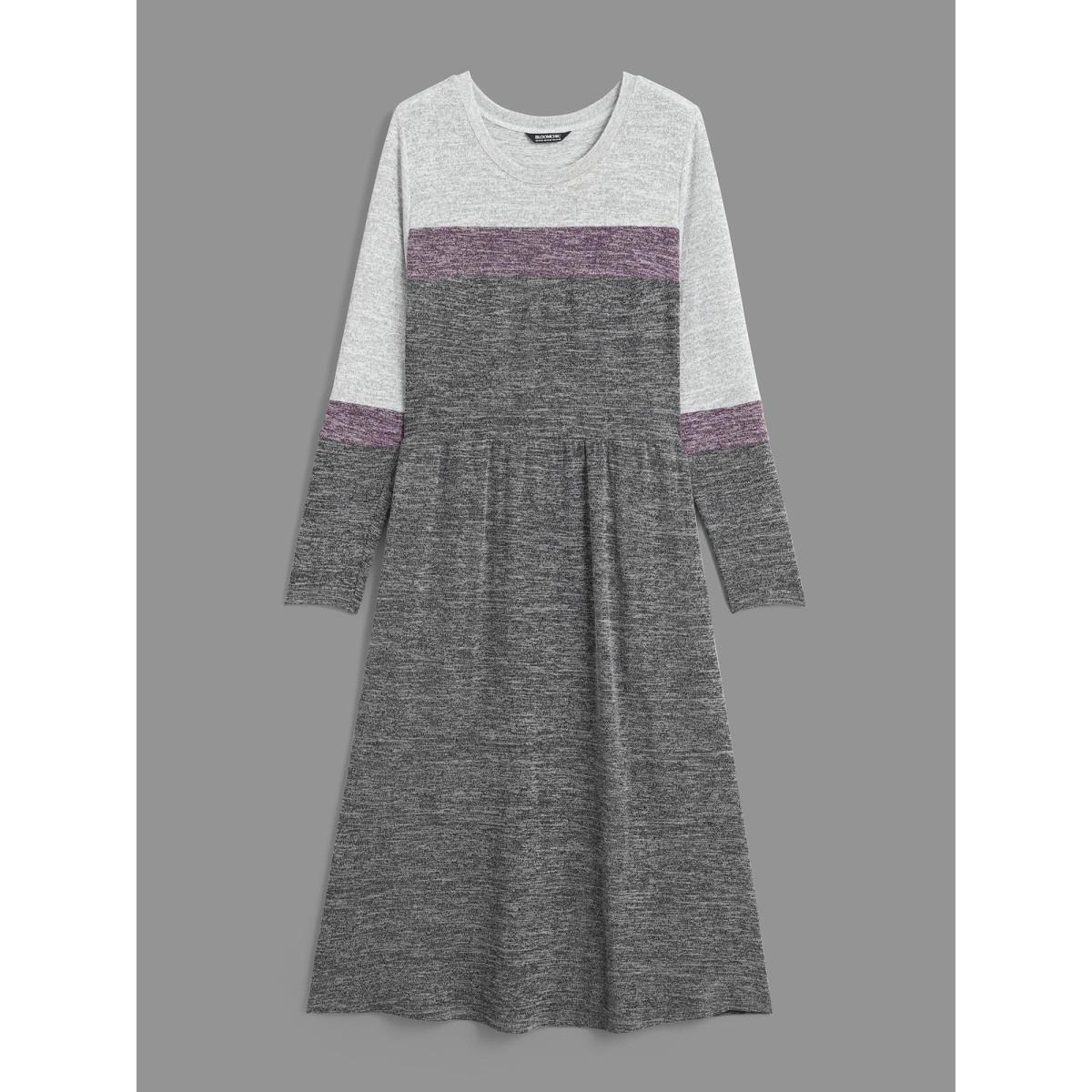 Plus Size Contrast Patchwork Elastic Waist Knit Dress DimGray Women Casual Contrast Knit Dresses Bloomchic 26/4X Product Image
