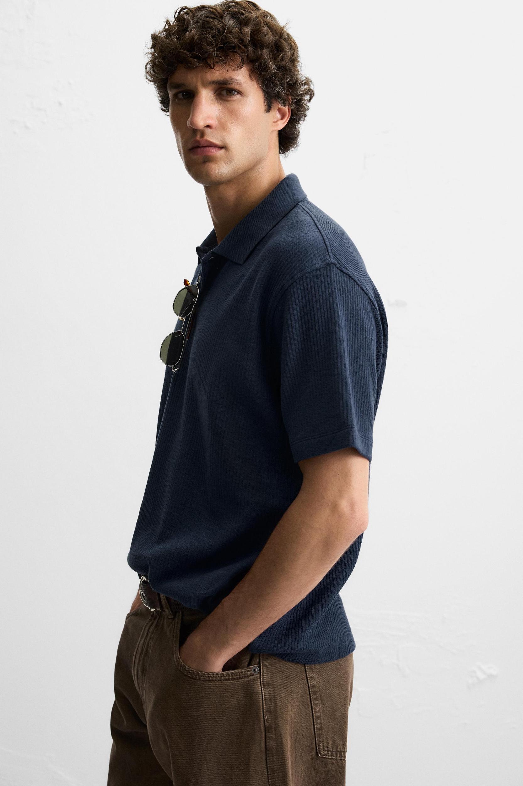 VERTICAL TEXTURED POLO SHIRT Product Image