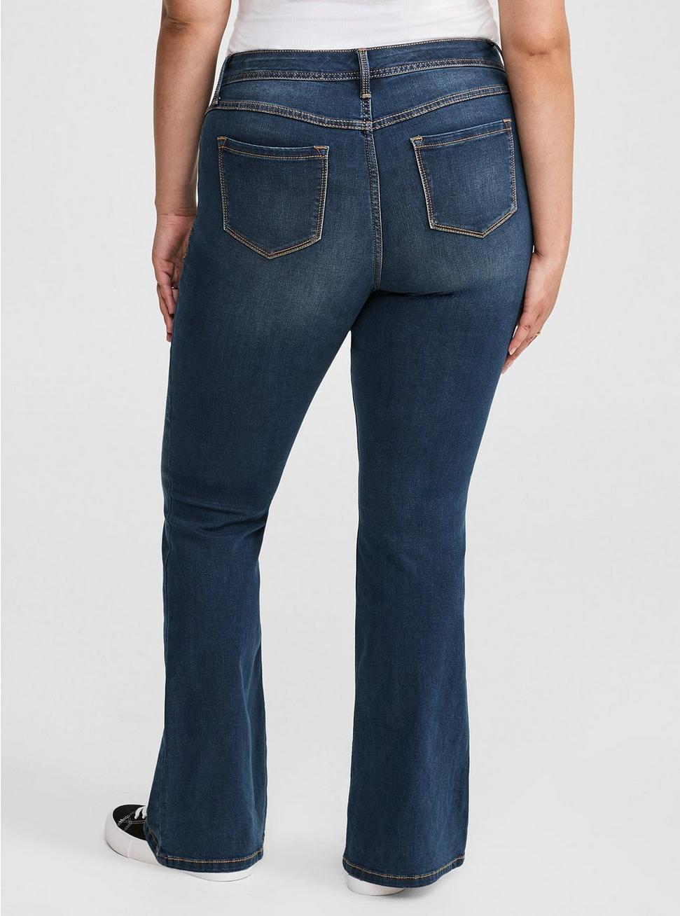 Luxe Slim Boot Jean Product Image