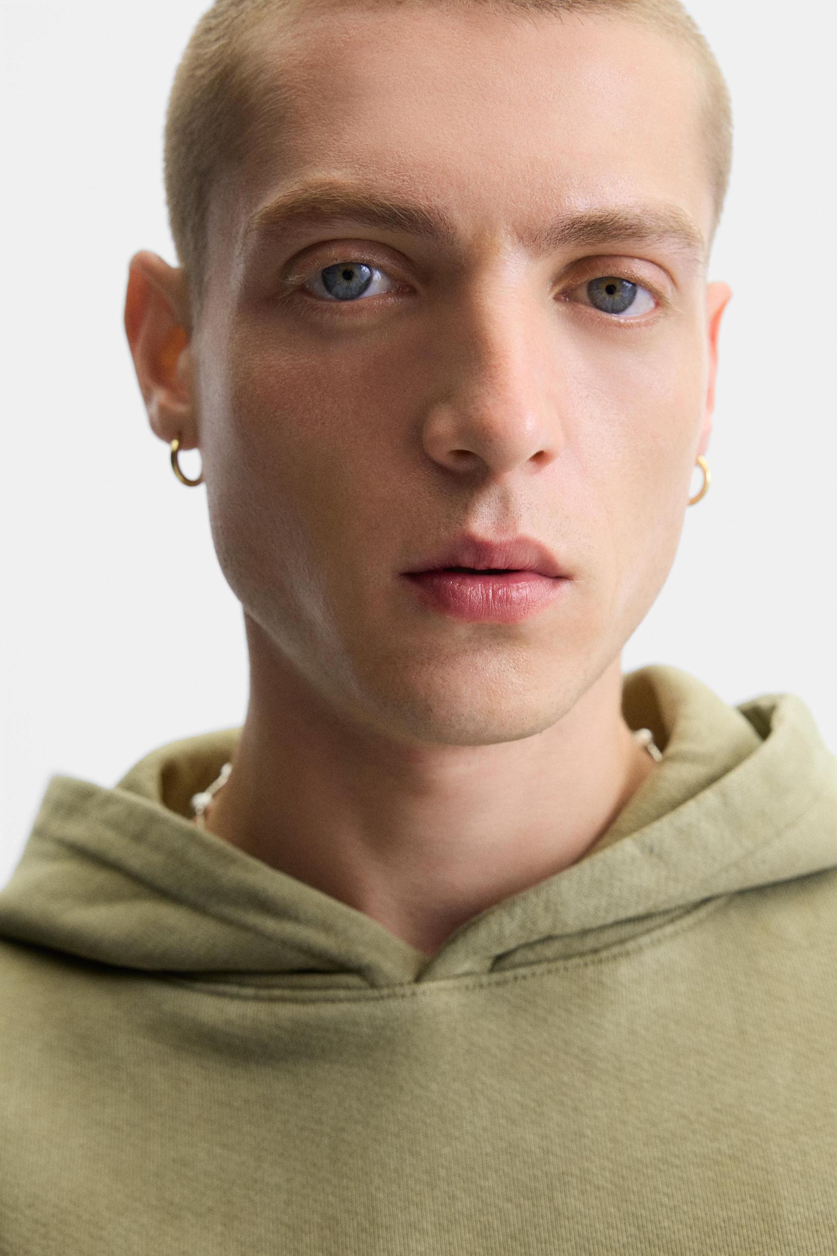 WASHED HOODIE SWEATSHIRT Product Image