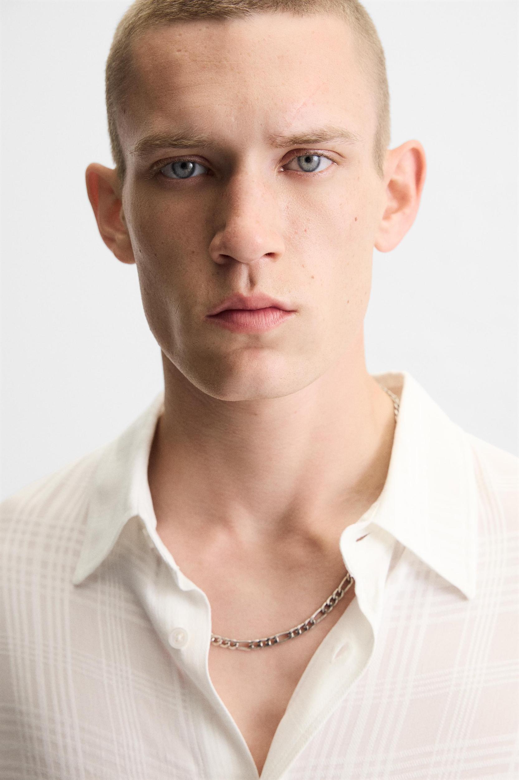 CHECKERED JACQUARD SHIRT Product Image