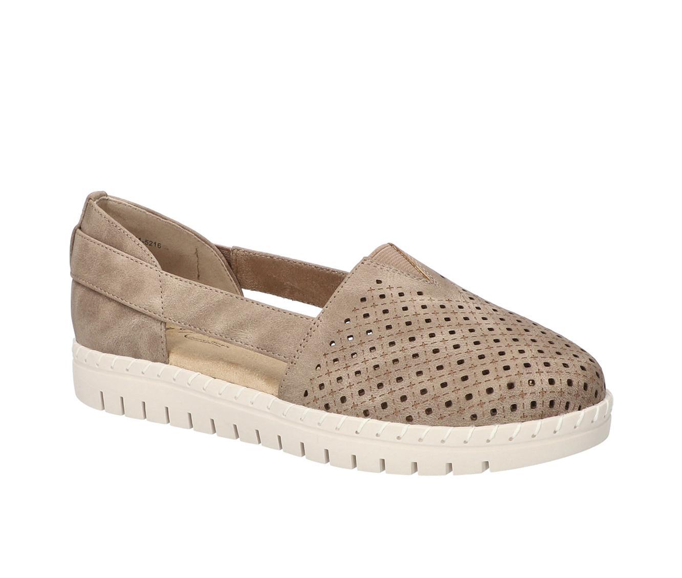 Women's Easy Street Fedra Flats Product Image