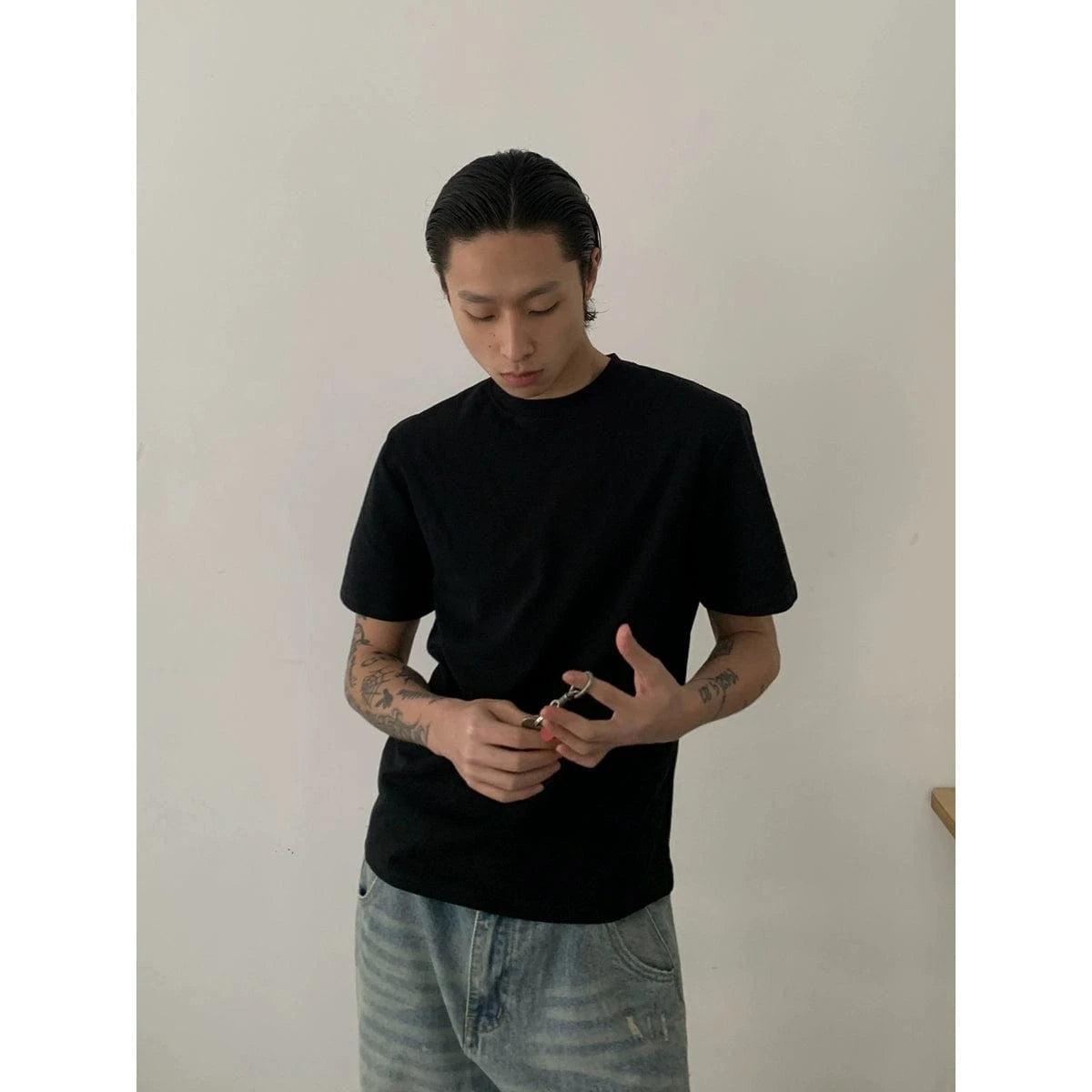 RT No. 18841 BASIC SOLID TEE Product Image