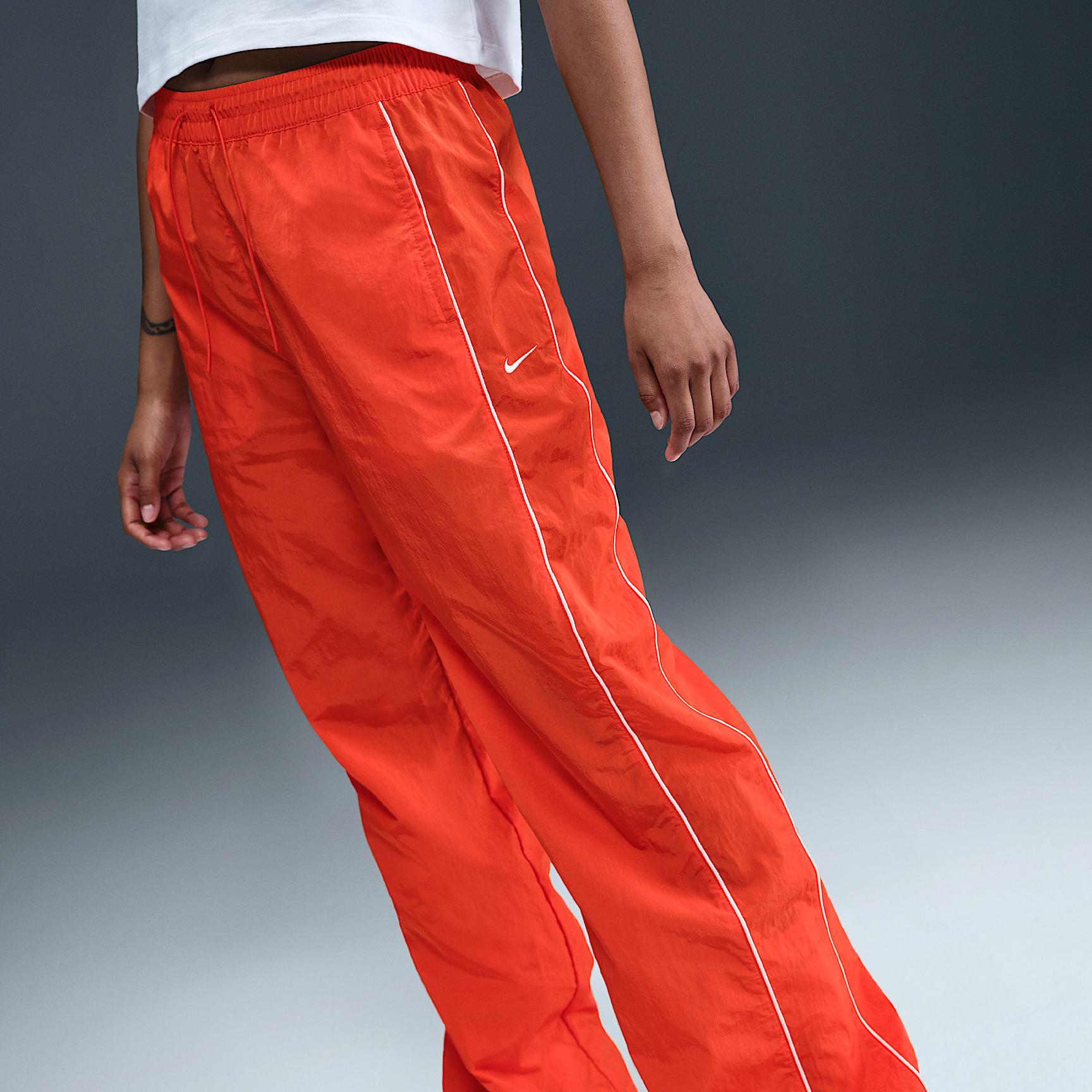 Nike Womens Windrunner High-Waisted Woven Open-Hem Pants | FV7655-633 Product Image