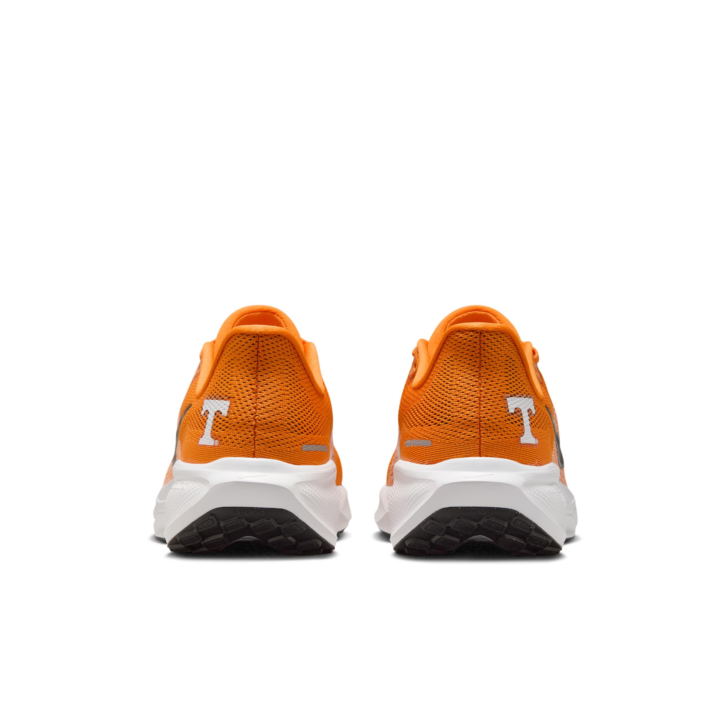 Tennessee Pegasus 41 Nike Men's College Road Running Shoes Product Image
