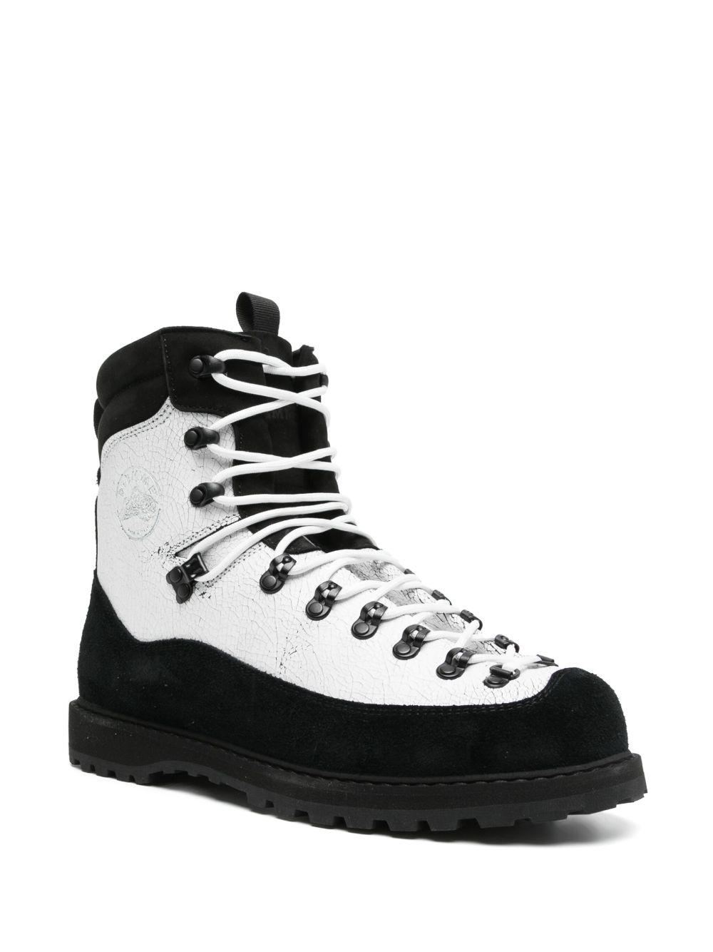 Everest two-tone leather boots Product Image