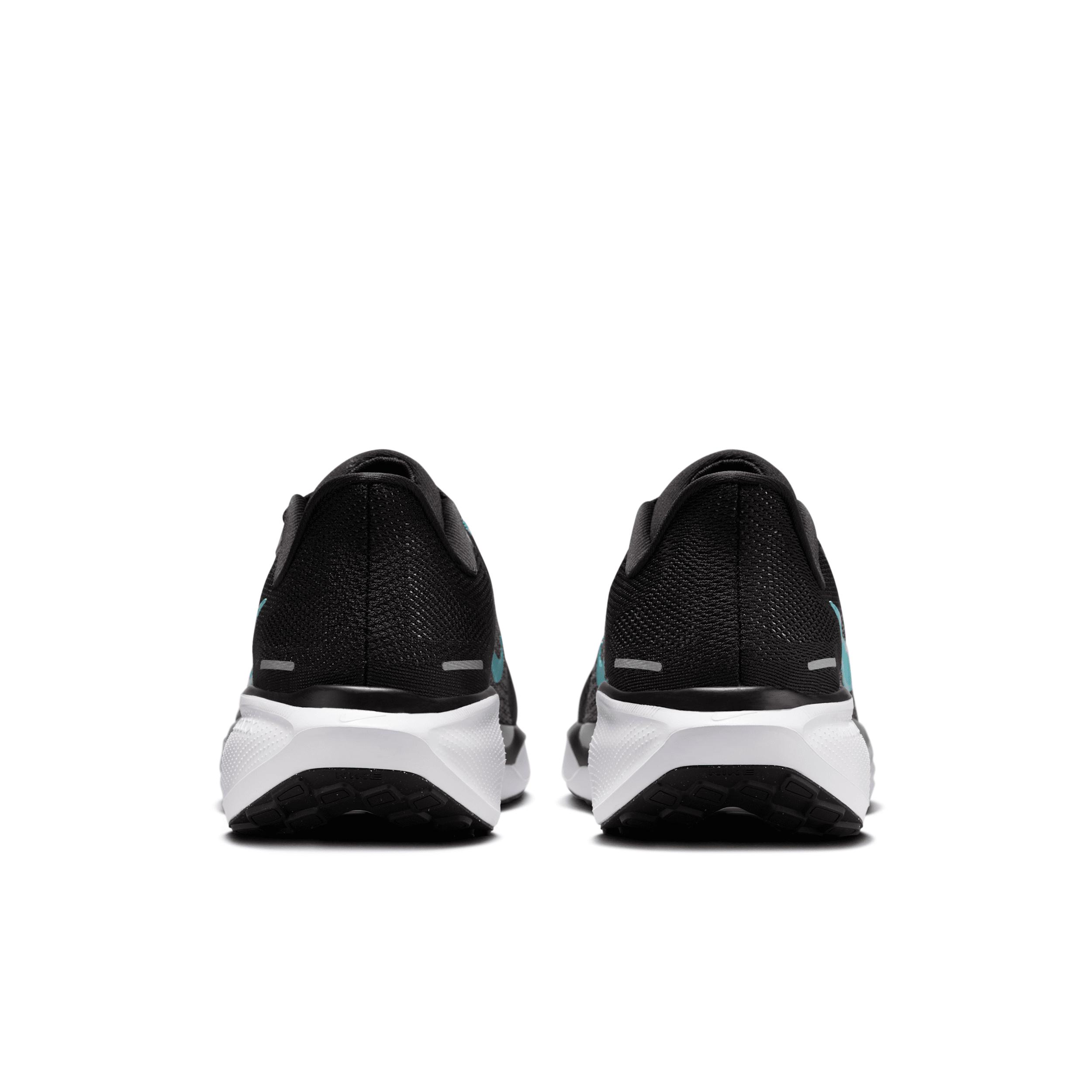 Nike Men's Pegasus 41 Road Running Shoes Product Image