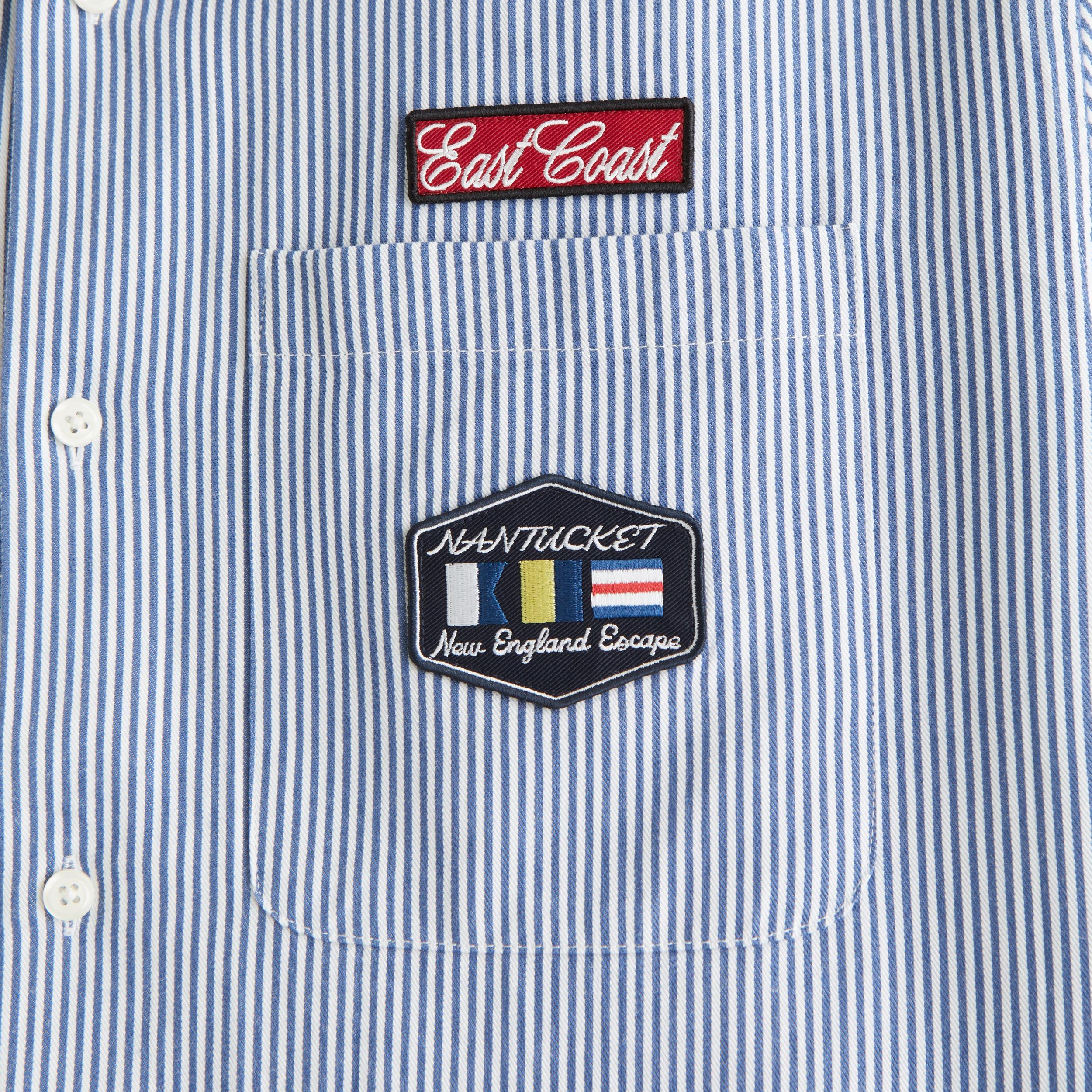 Short-Sleeve Cropped Graphic Workwear Button-Up Shirt Product Image