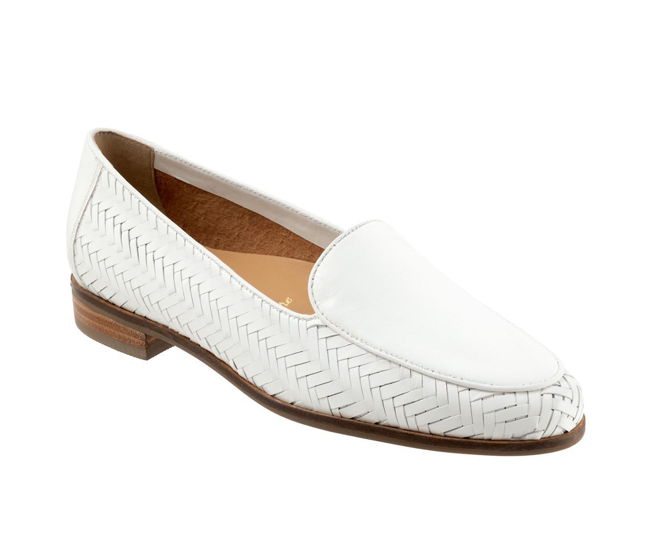 Women's Trotters Lyric Loafers Product Image