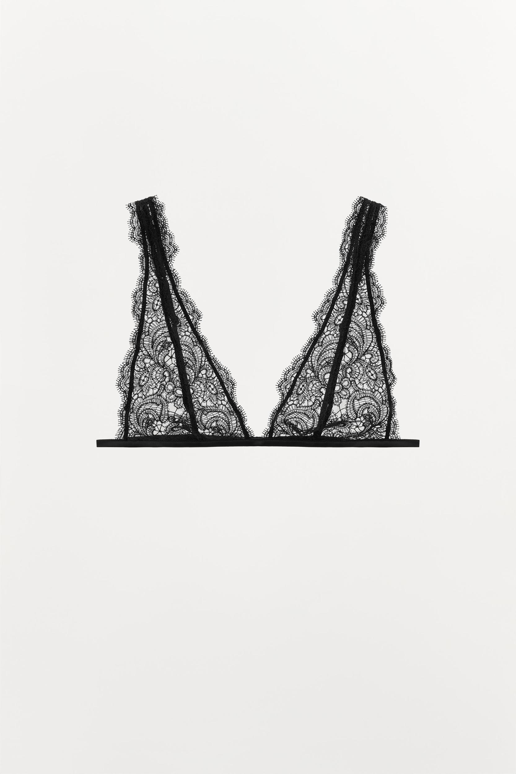 LACE TRIANGLE BRALETTE Product Image