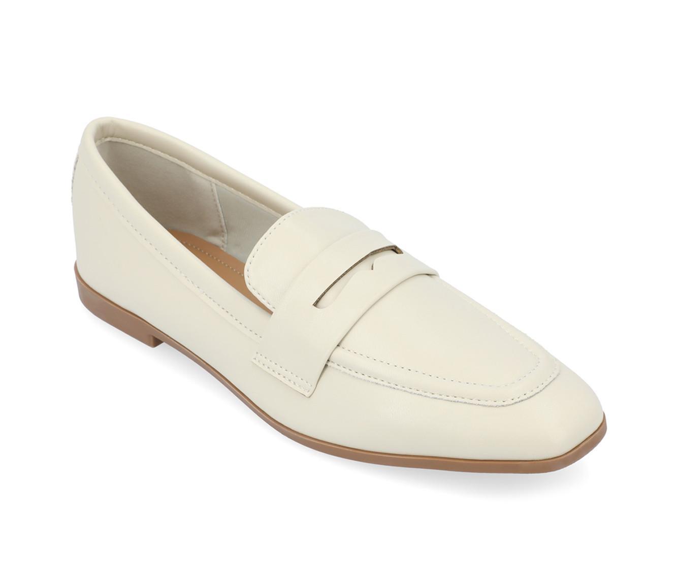 Women's Journee Collection Myeesha Penny Loafers Product Image