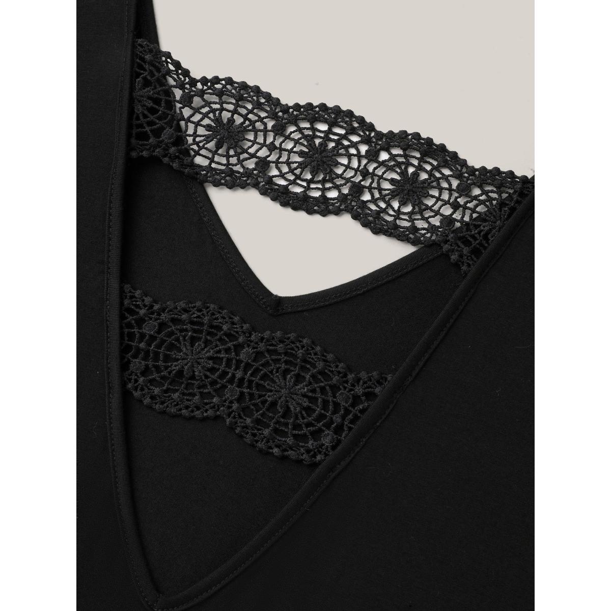 Plus Size Back Lace Cut-Out V-Neck T-Shirt Black Women Romantic Patchwork V-neck Elegant T-shirts BloomChic 12/L Product Image