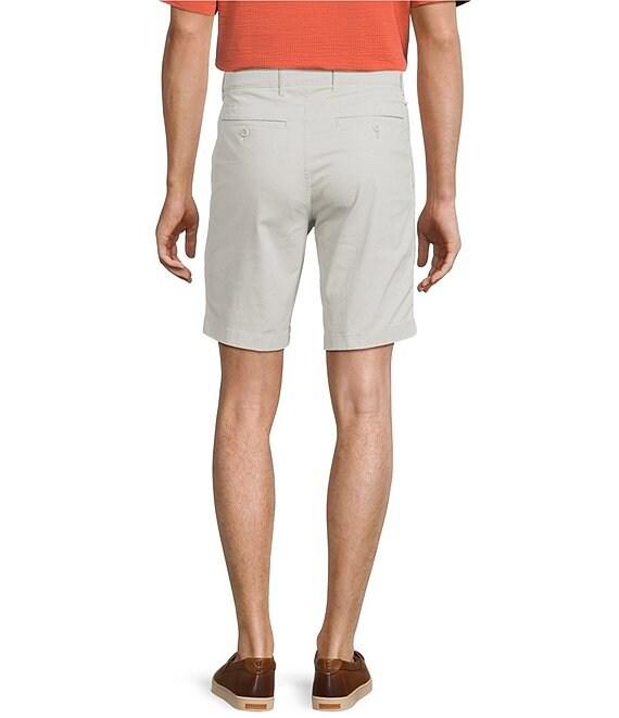 Roundtree & Yorke Casual Straight Fit Flat Front Printed 9#double; Inseam Shorts Product Image