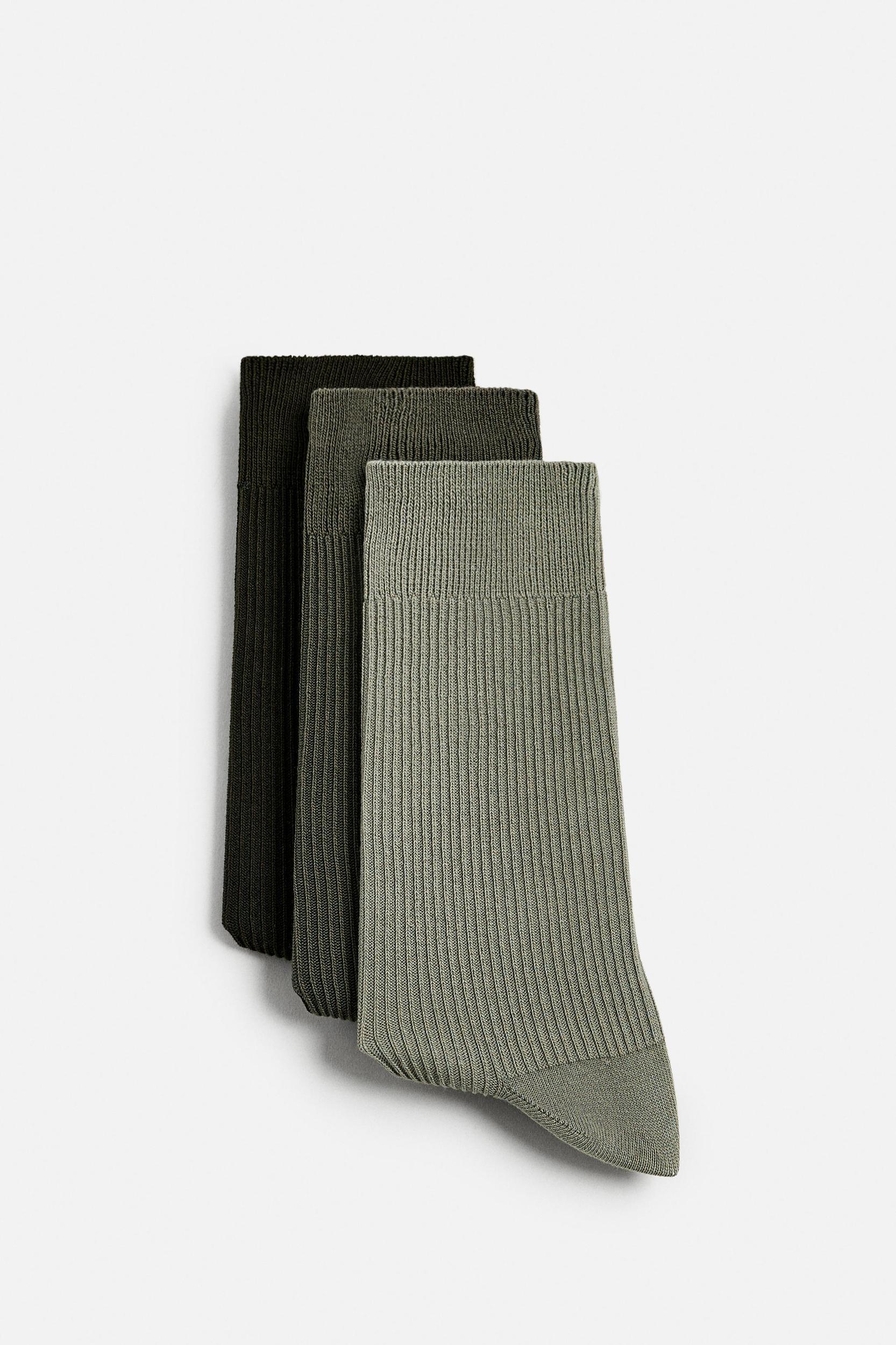 THREE-PACK OF LIGHTWEIGHT SOCKS Product Image