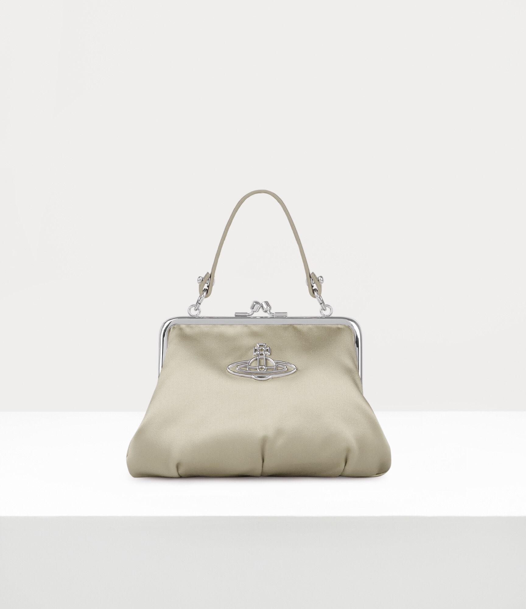 Granny Frame Purse Product Image