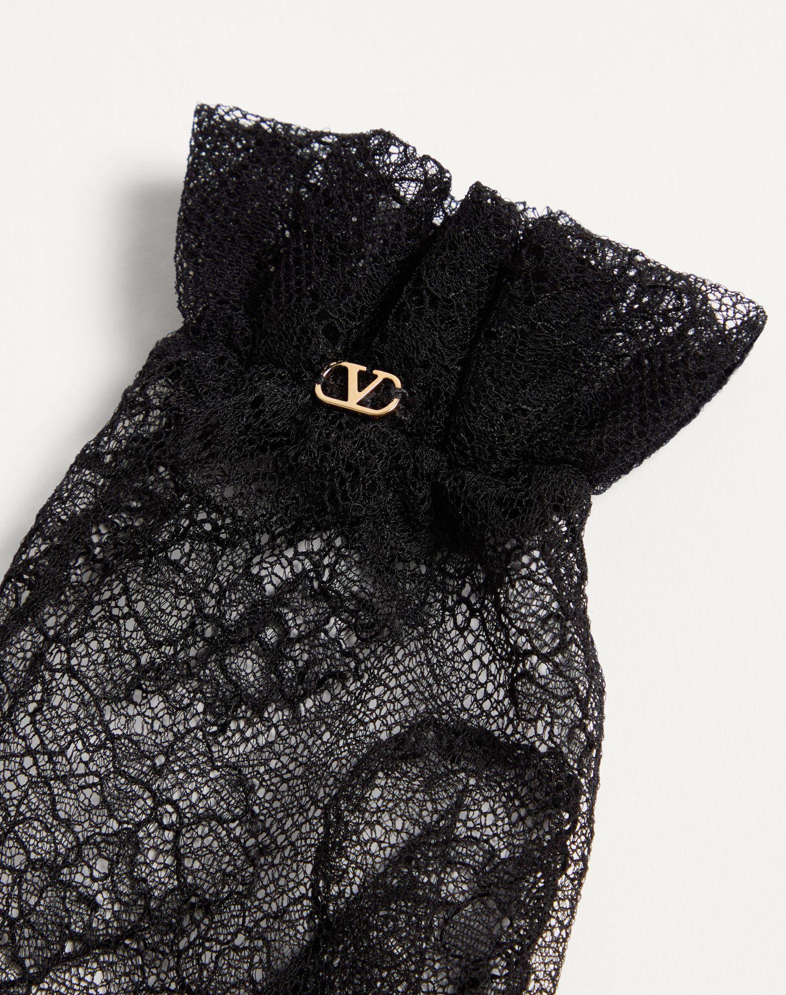 Vlogo Signature Lace Gloves Product Image