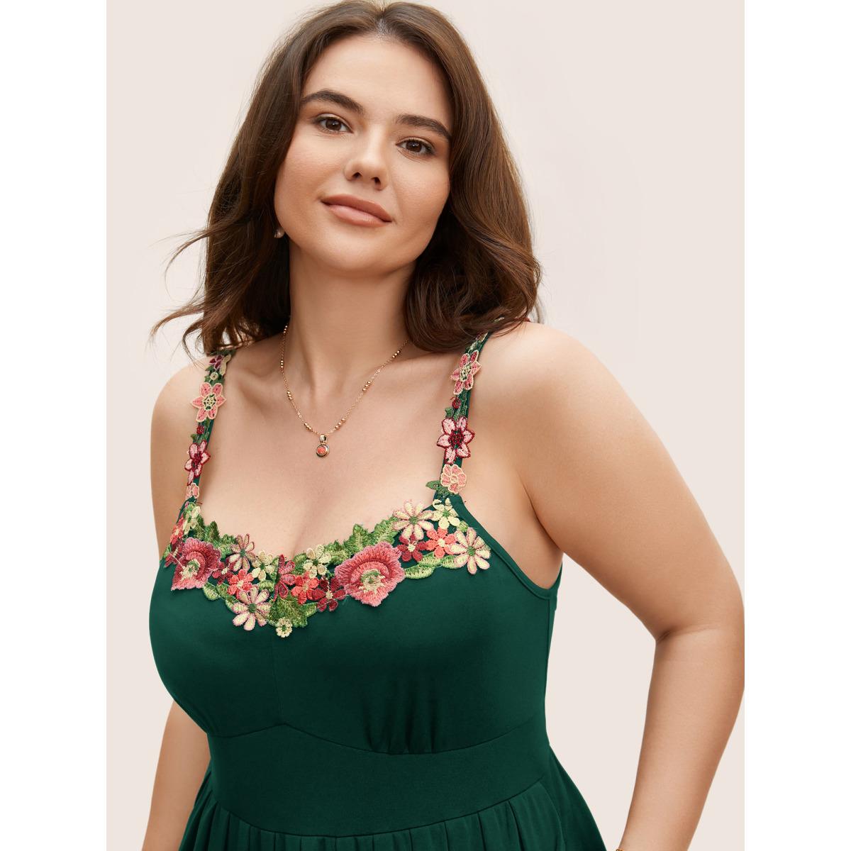 Plus Size Floral Embroidered Pocket Midi Cami Dress Truegreen Women Elegant Embroidered Heart neckline Sleeveless Curvy BloomChic 10/M Product Image