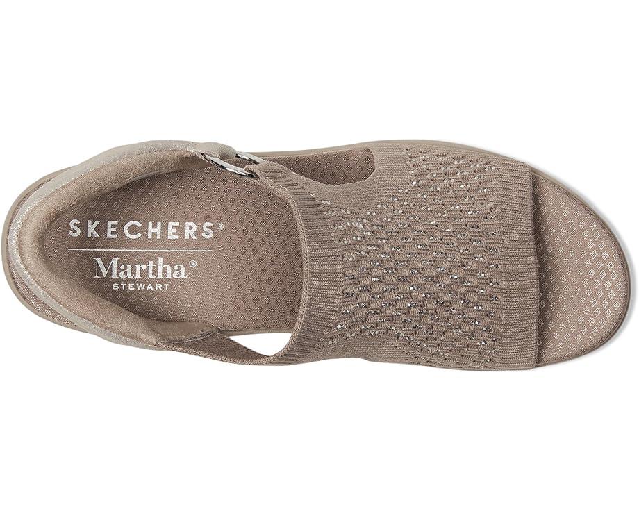 Martha Stewart&apos;s Beverlee Lux - Striking Beauty Hands Free Slip-Ins Product Image