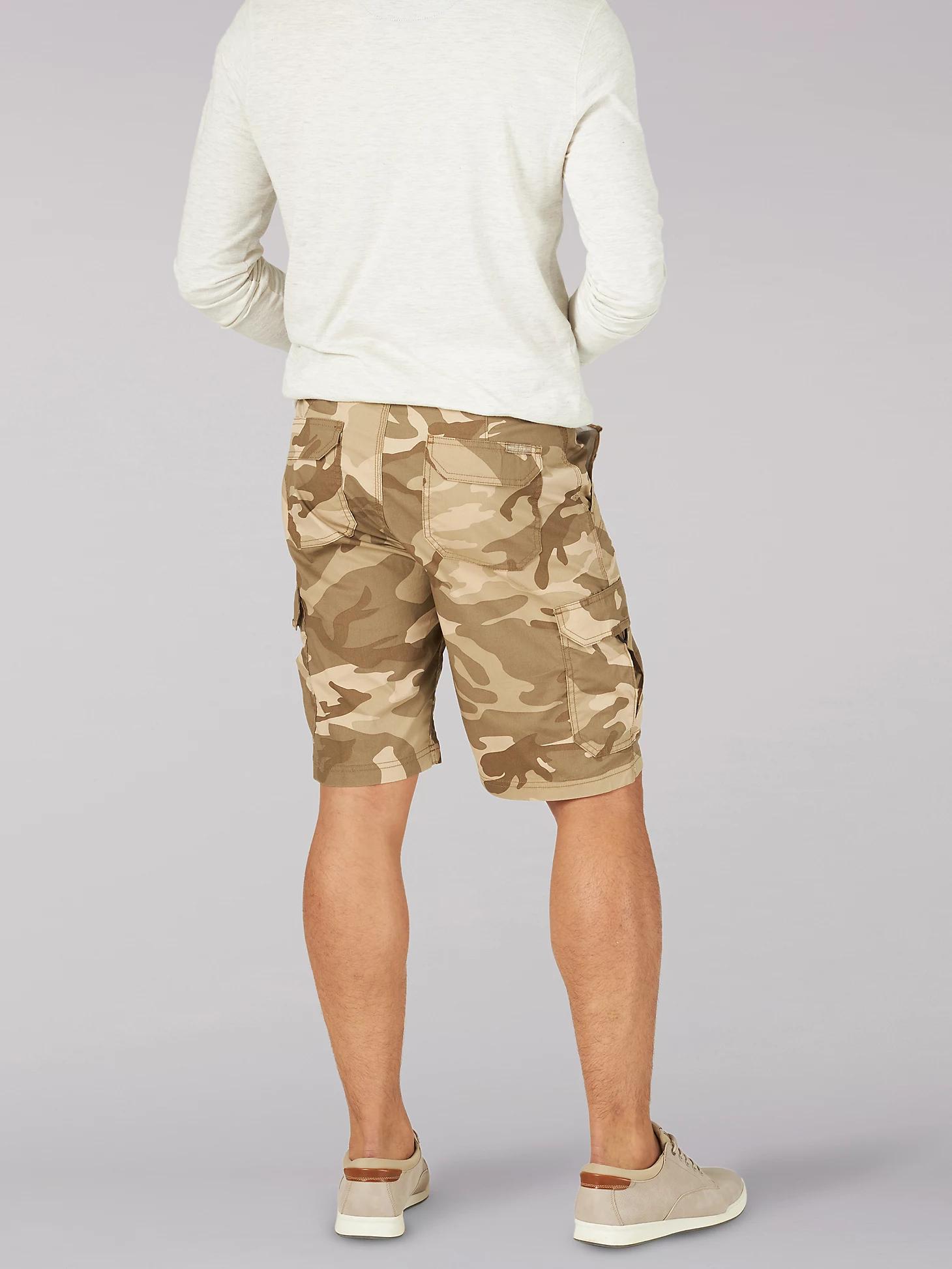 Men's Extreme Motion Crossroad Cargo Short | Men's Shorts | Lee® Product Image