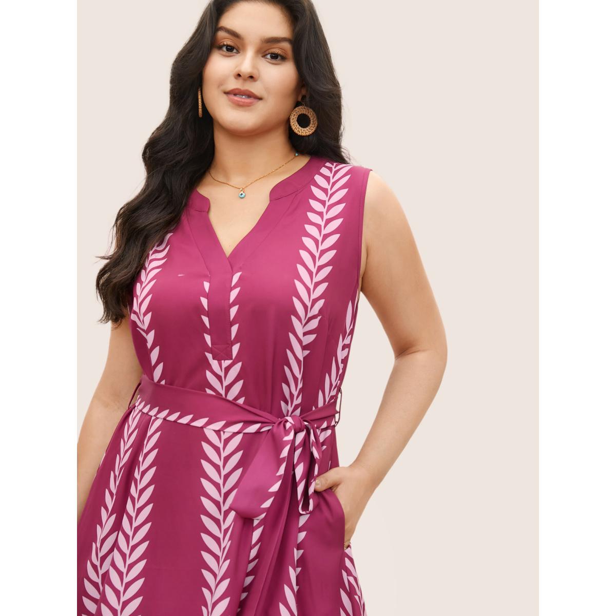 Plus Size Boh Print Notched Sleeveless Belted Dress RedViolet Women Resort Belted Flat collar with V-notch Long Sleeve Curvy Midi Dress BloomChic 28/5X Product Image