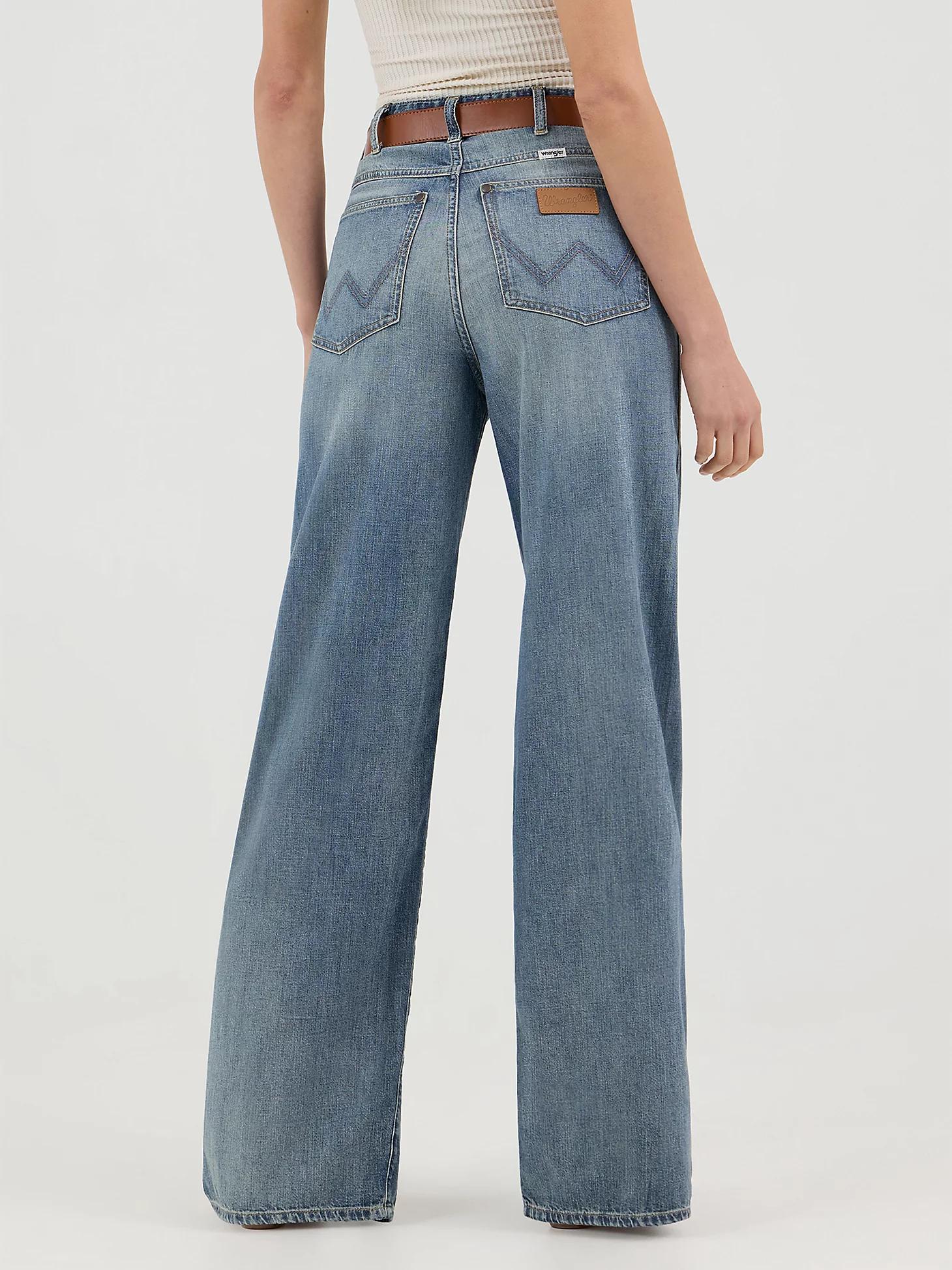 Women's Loose Spat Jean in Green Wash Product Image