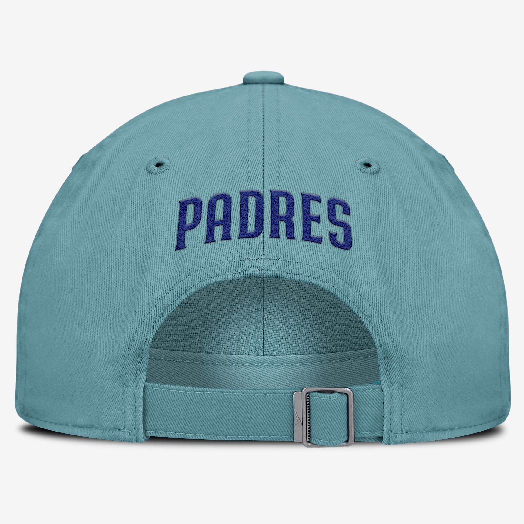 Atlanta Braves Club Menâs Nike Men's MLB Adjustable Hat Product Image